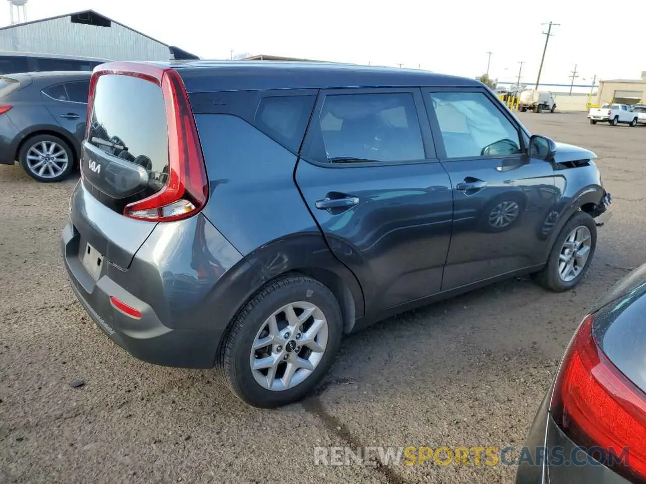 3 Photograph of a damaged car KNDJ23AU5N7804570 KIA SOUL 2022