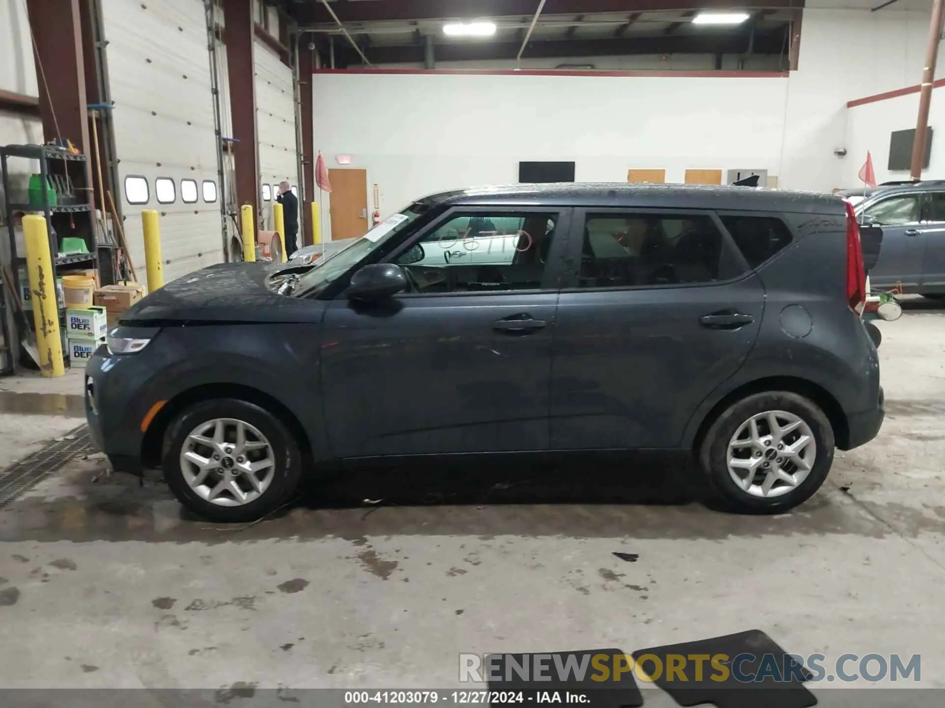 14 Photograph of a damaged car KNDJ23AU5N7806710 KIA SOUL 2022