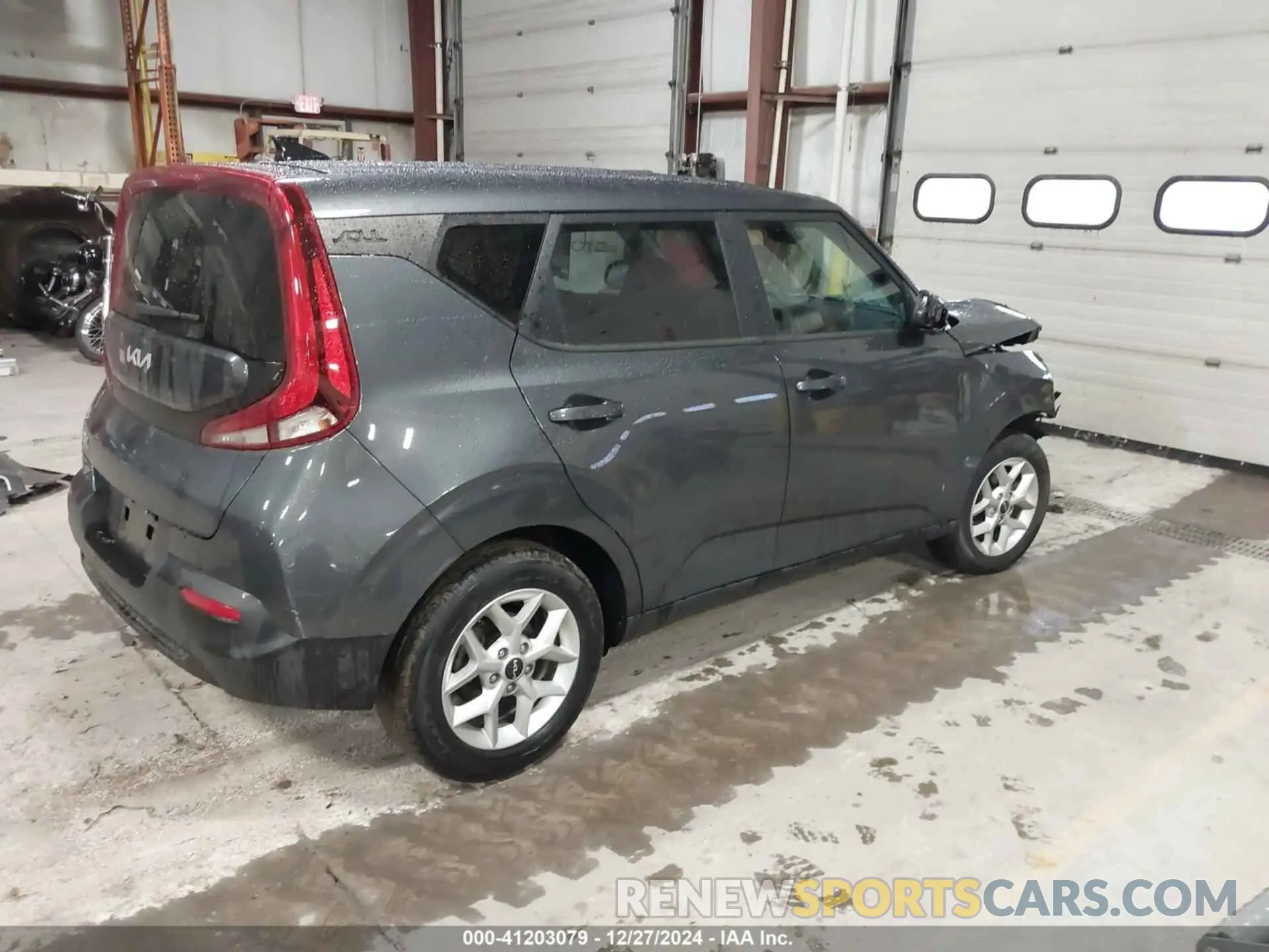 4 Photograph of a damaged car KNDJ23AU5N7806710 KIA SOUL 2022