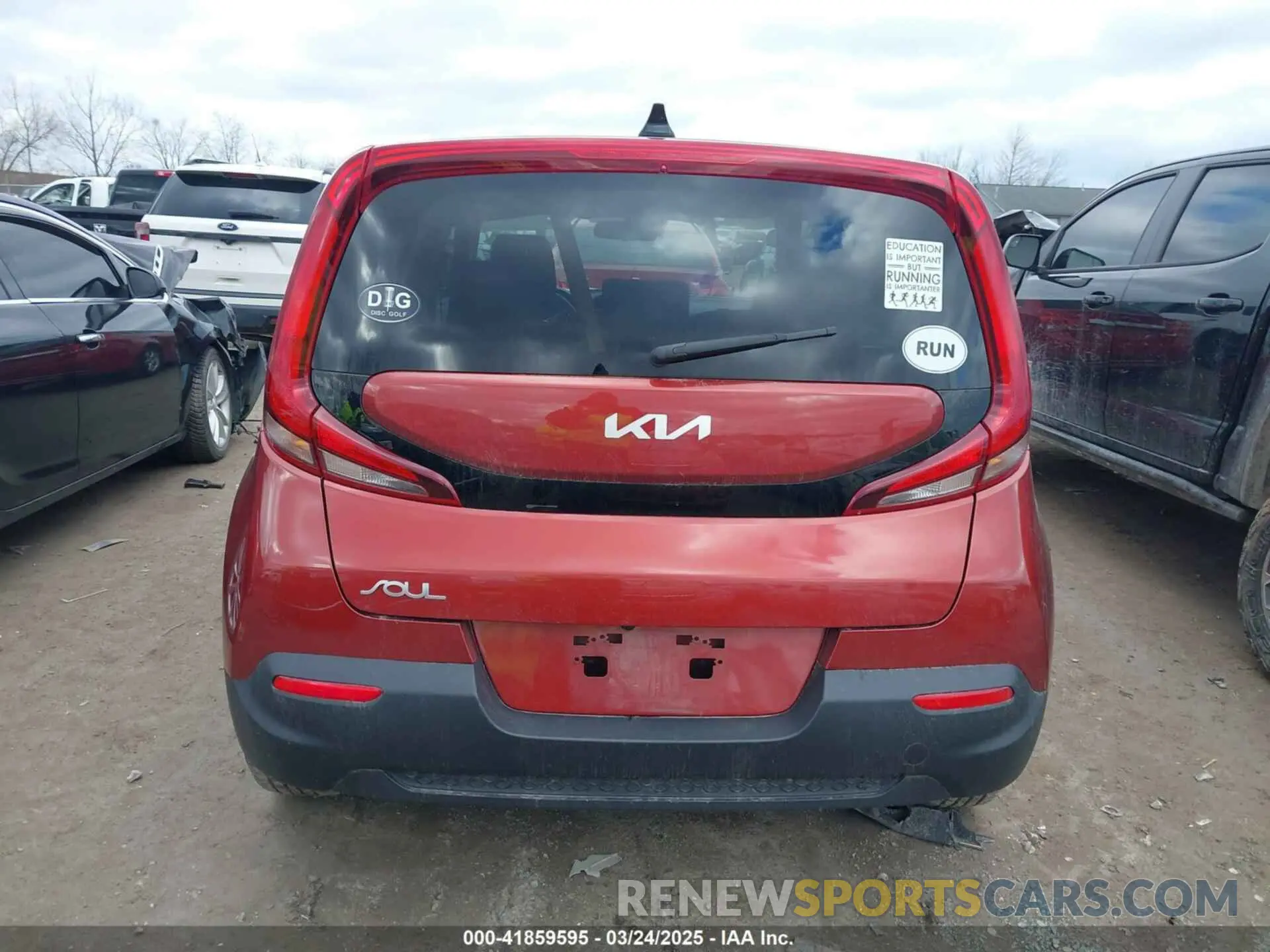 15 Photograph of a damaged car KNDJ23AU5N7806982 KIA SOUL 2022