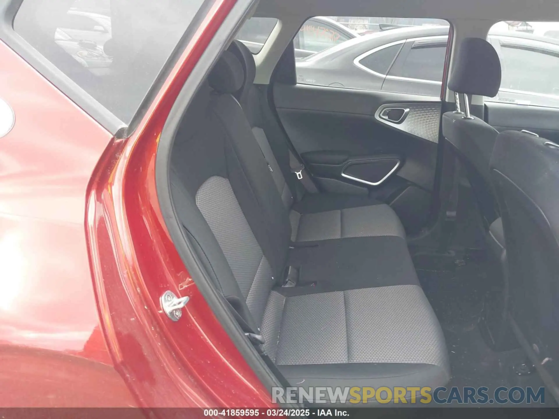 8 Photograph of a damaged car KNDJ23AU5N7806982 KIA SOUL 2022