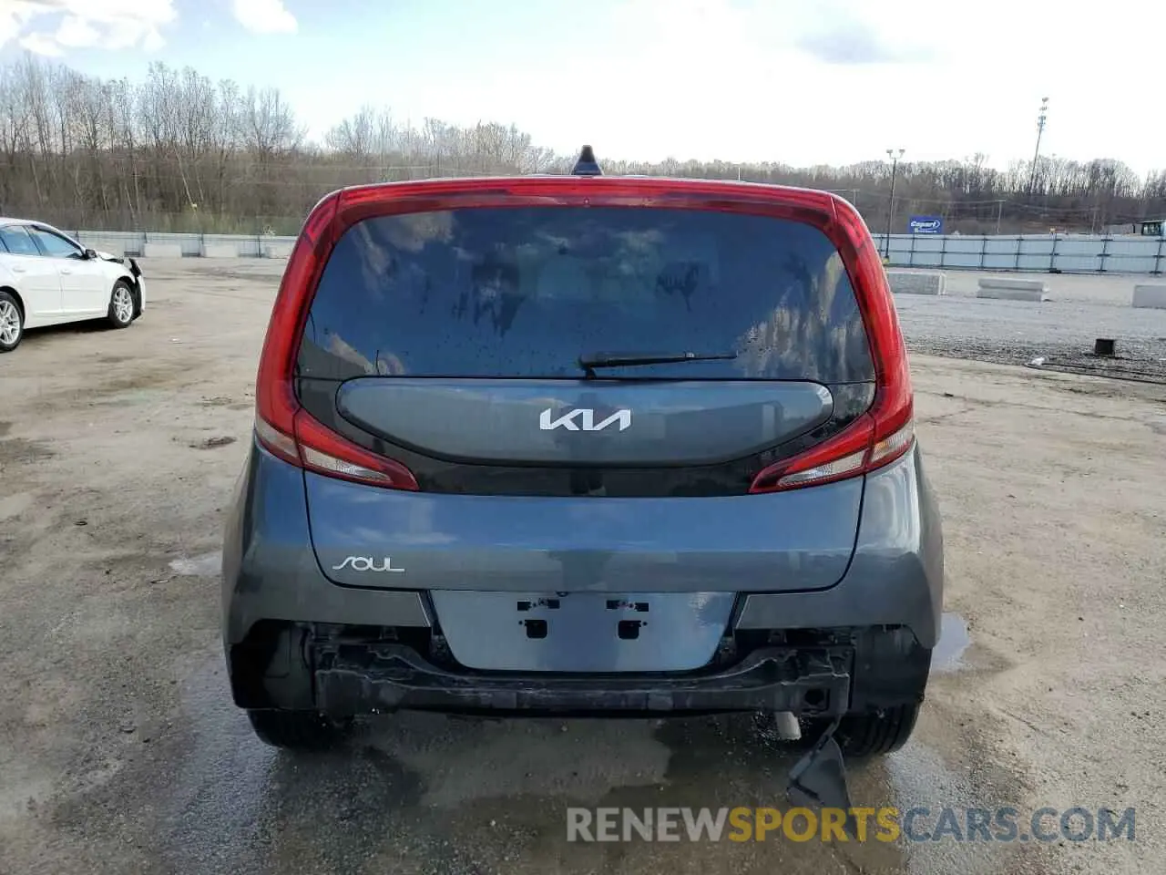 6 Photograph of a damaged car KNDJ23AU5N7816783 KIA SOUL 2022