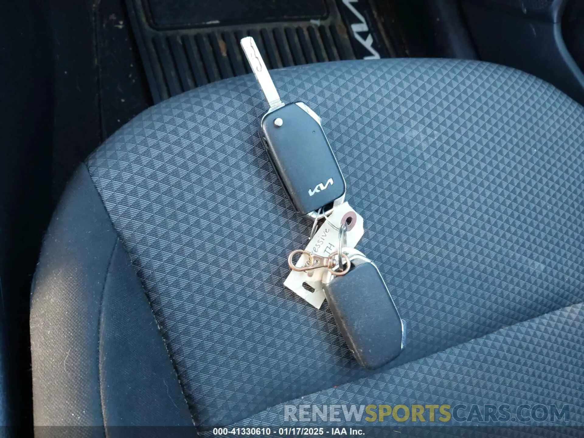 11 Photograph of a damaged car KNDJ23AU5N7820414 KIA SOUL 2022
