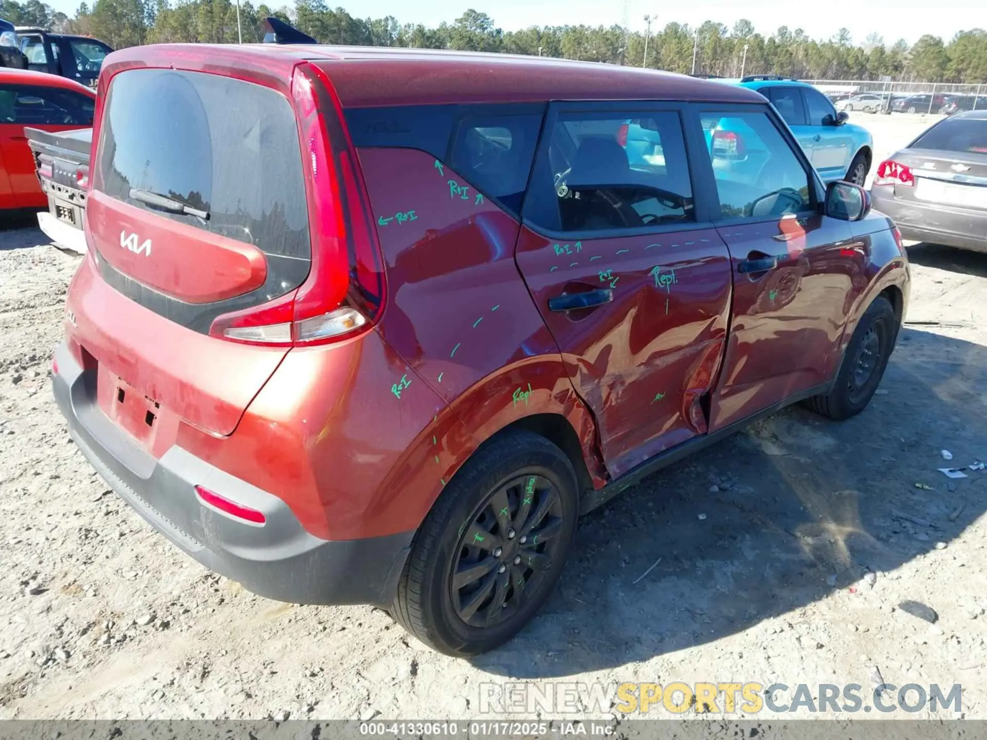 4 Photograph of a damaged car KNDJ23AU5N7820414 KIA SOUL 2022