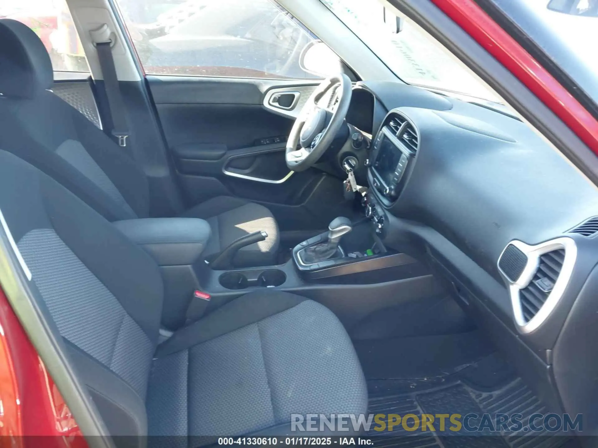 5 Photograph of a damaged car KNDJ23AU5N7820414 KIA SOUL 2022