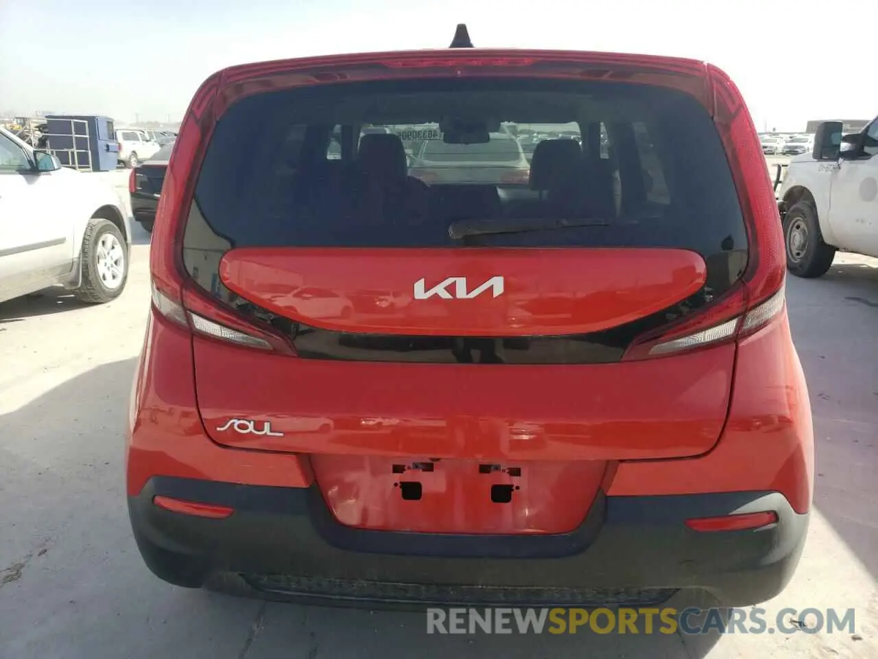 6 Photograph of a damaged car KNDJ23AU6N7152252 KIA SOUL 2022