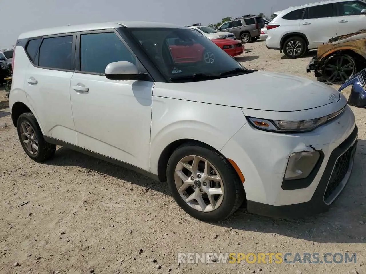 4 Photograph of a damaged car KNDJ23AU6N7157547 KIA SOUL 2022