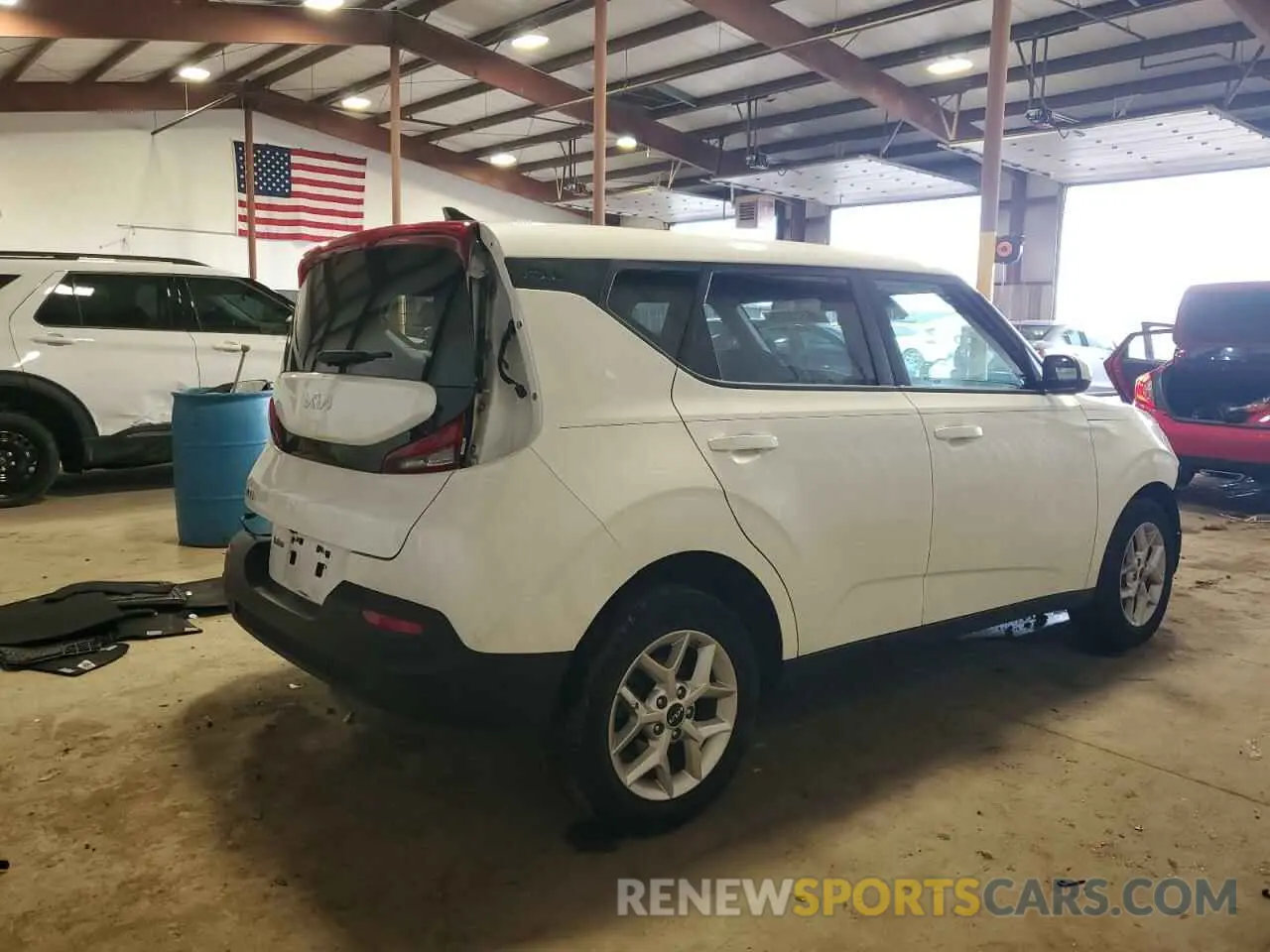 3 Photograph of a damaged car KNDJ23AU6N7158570 KIA SOUL 2022