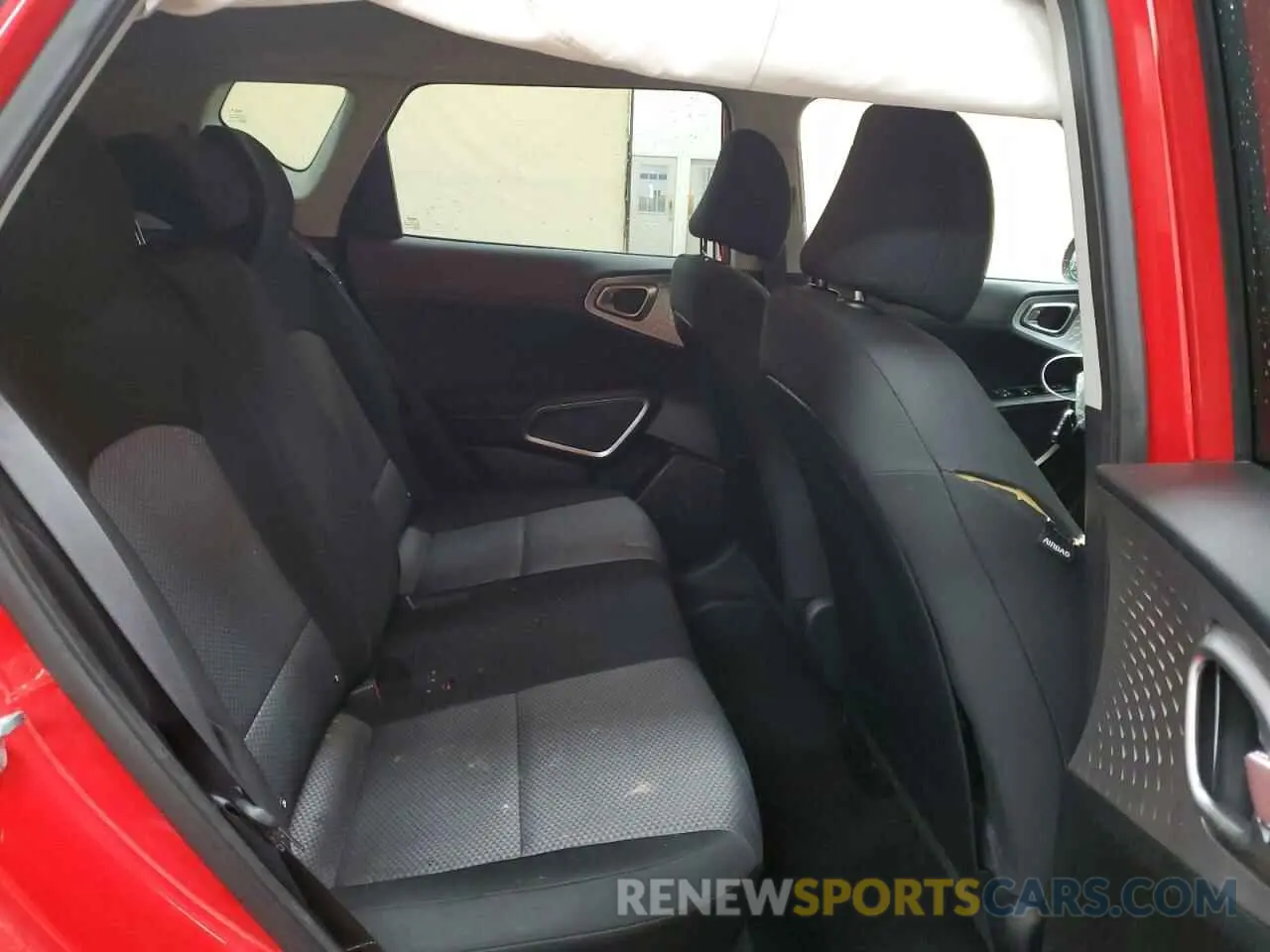 10 Photograph of a damaged car KNDJ23AU6N7165311 KIA SOUL 2022