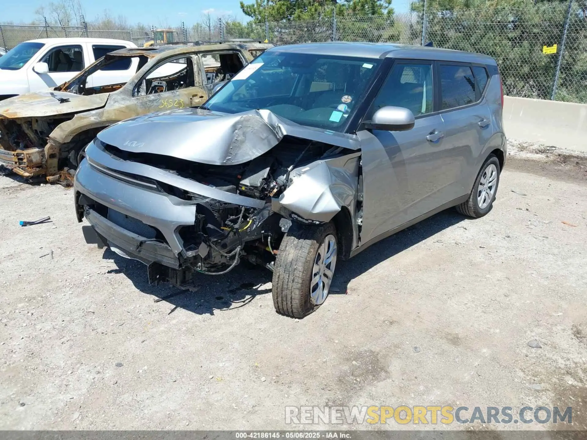 2 Photograph of a damaged car KNDJ23AU6N7824035 KIA SOUL 2022