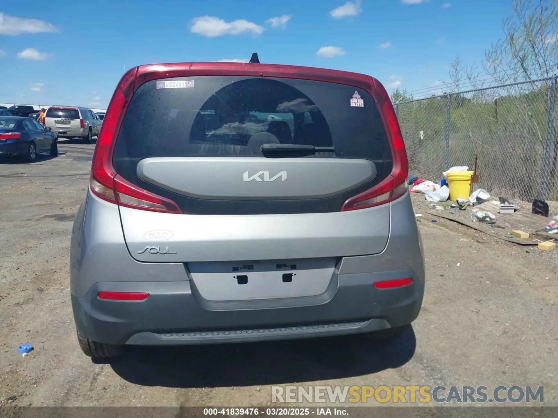 17 Photograph of a damaged car KNDJ23AU6N7828781 KIA SOUL 2022