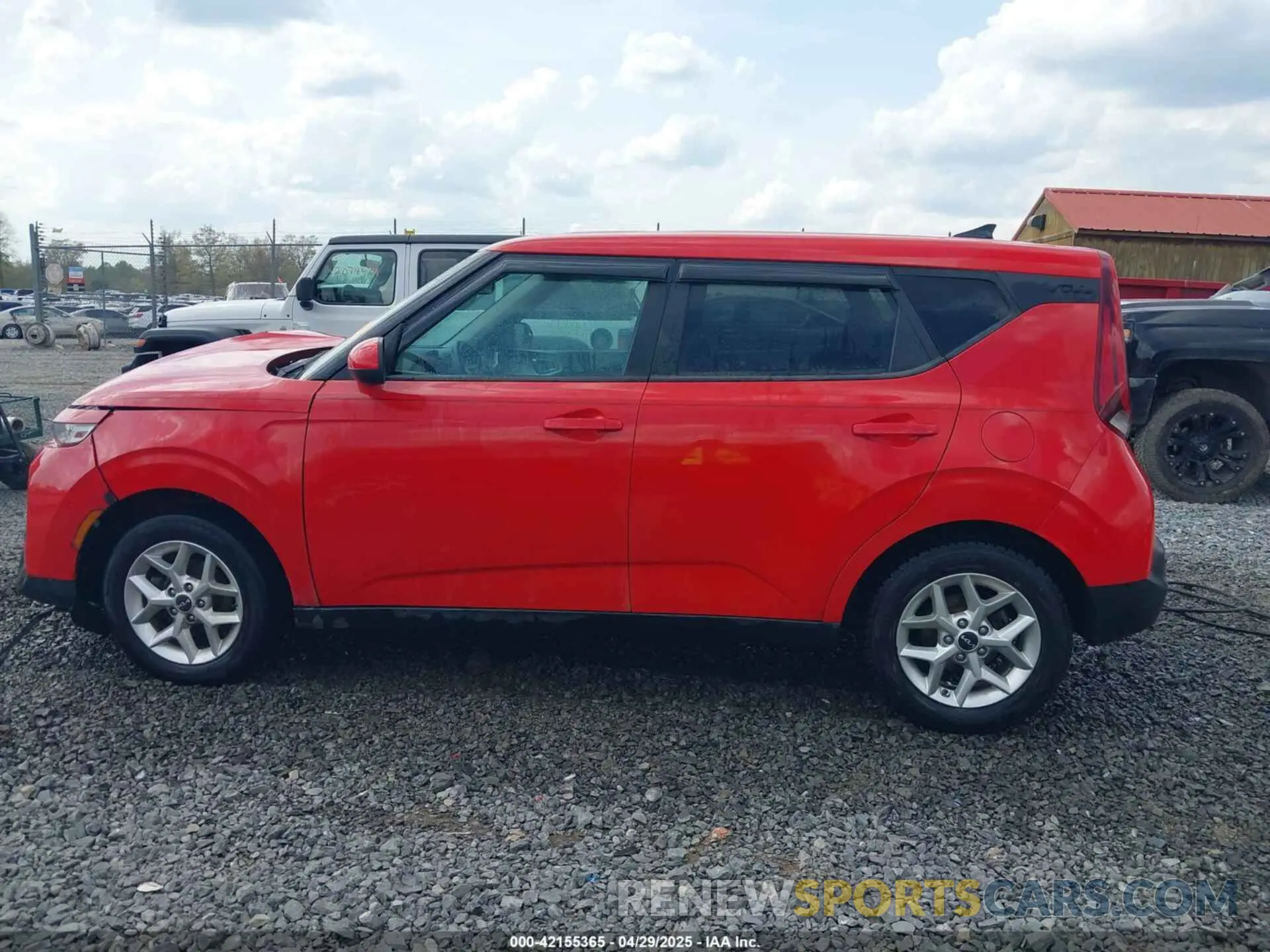 14 Photograph of a damaged car KNDJ23AU7N7178035 KIA SOUL 2022