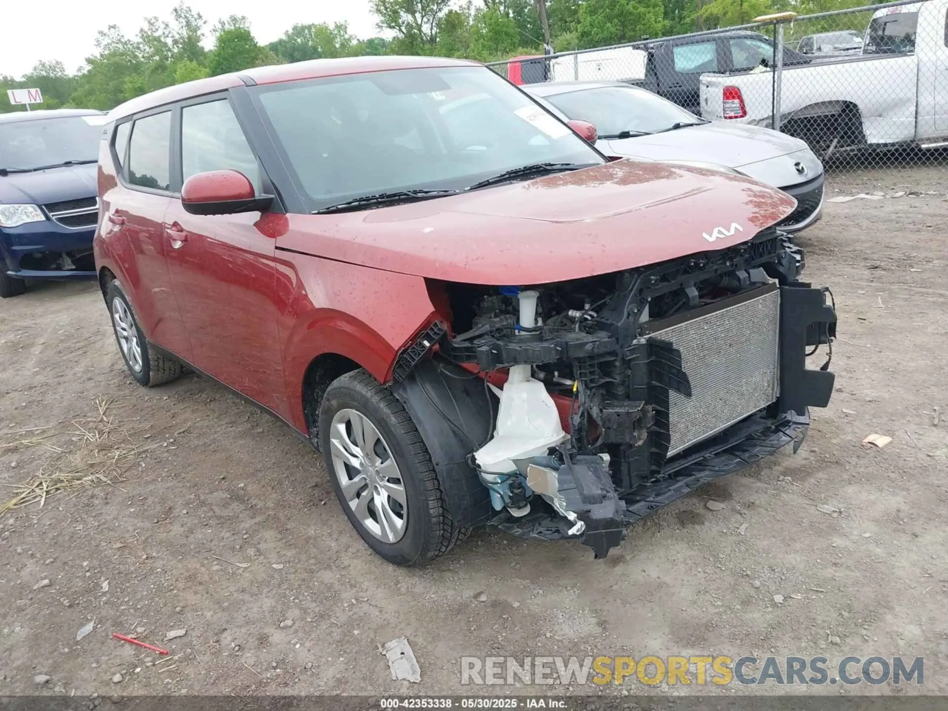 1 Photograph of a damaged car KNDJ23AU7N7811813 KIA SOUL 2022
