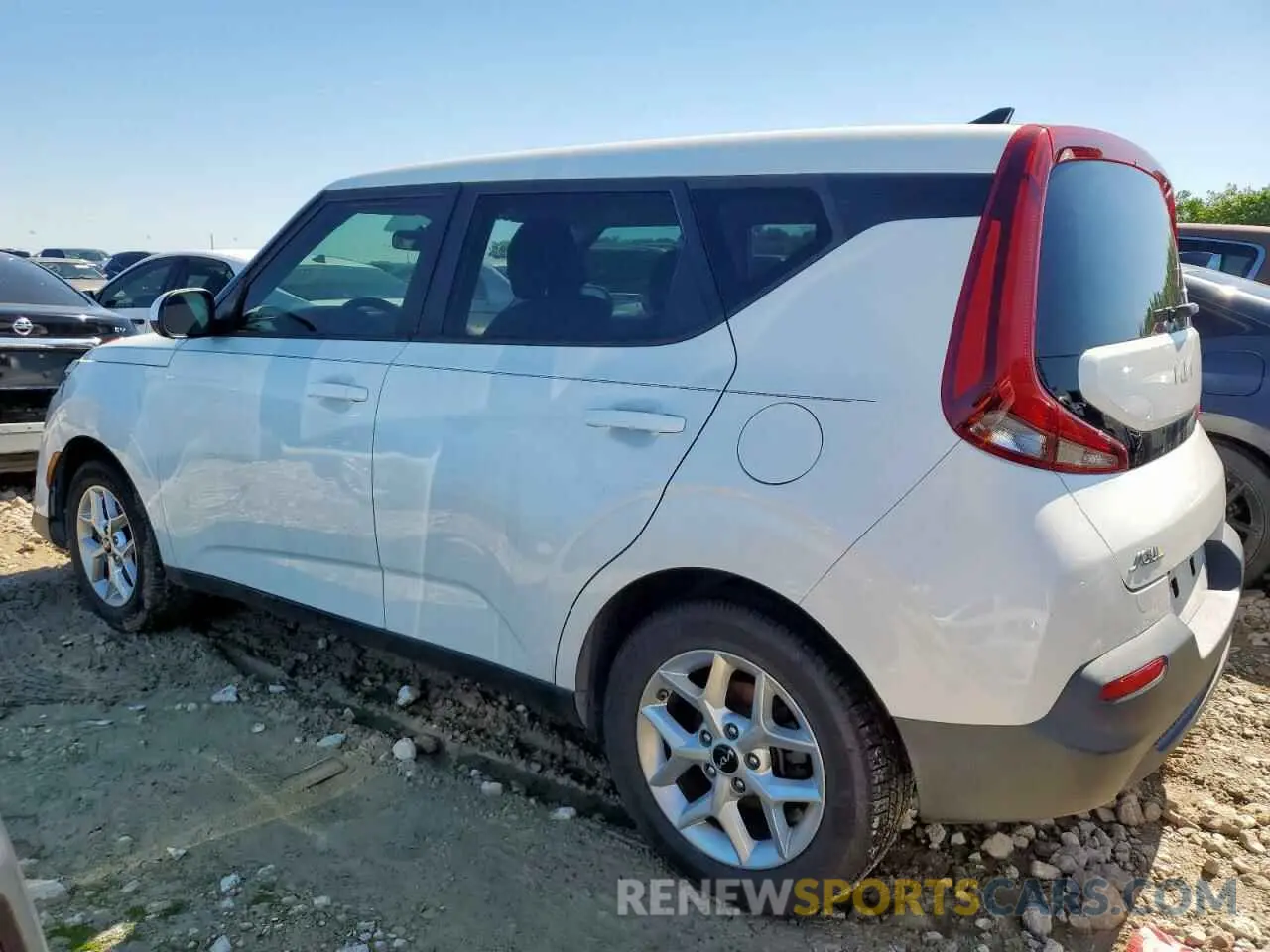 2 Photograph of a damaged car KNDJ23AU8N7156626 KIA SOUL 2022