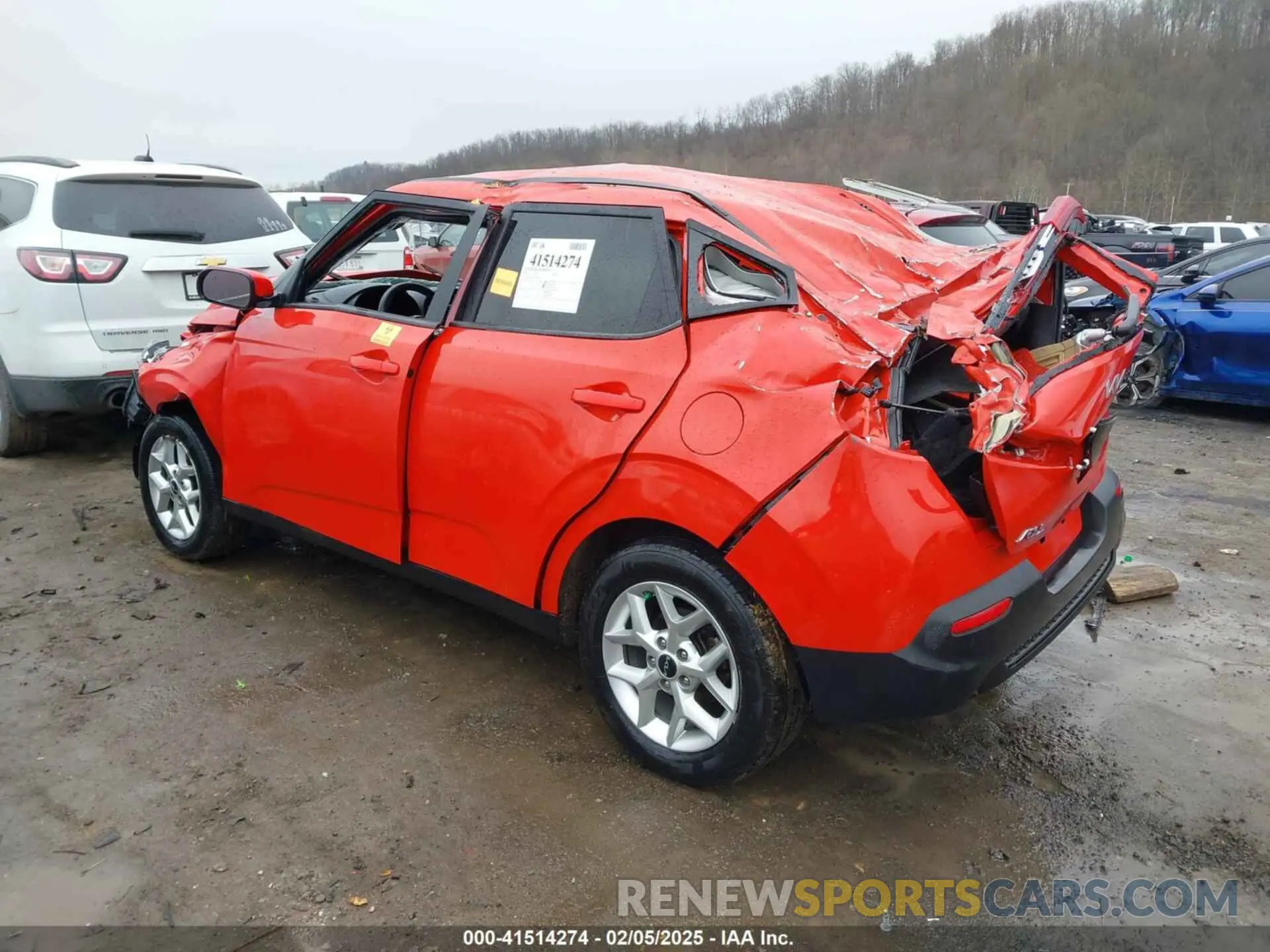 3 Photograph of a damaged car KNDJ23AU8N7171918 KIA SOUL 2022