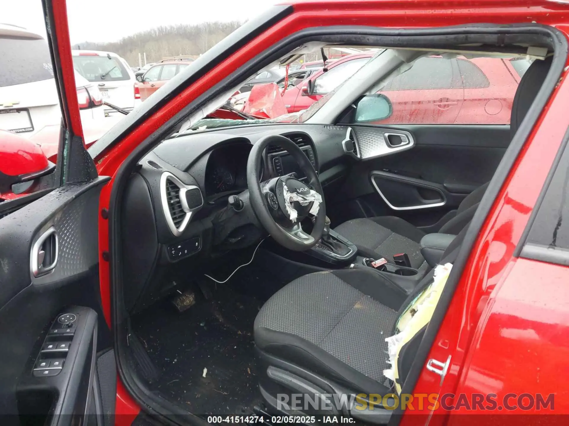 5 Photograph of a damaged car KNDJ23AU8N7171918 KIA SOUL 2022