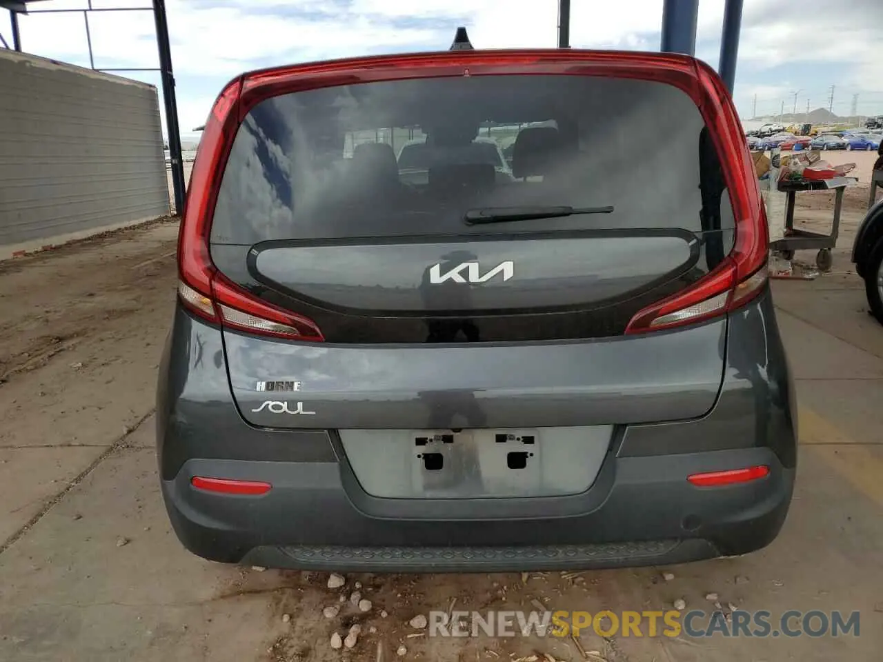 6 Photograph of a damaged car KNDJ23AU8N7803512 KIA SOUL 2022