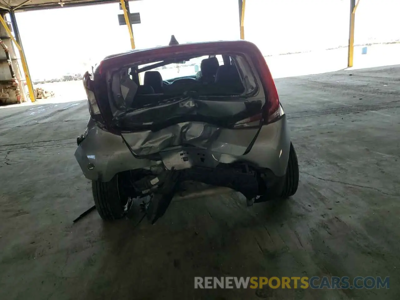 6 Photograph of a damaged car KNDJ23AU8N7809648 KIA SOUL 2022