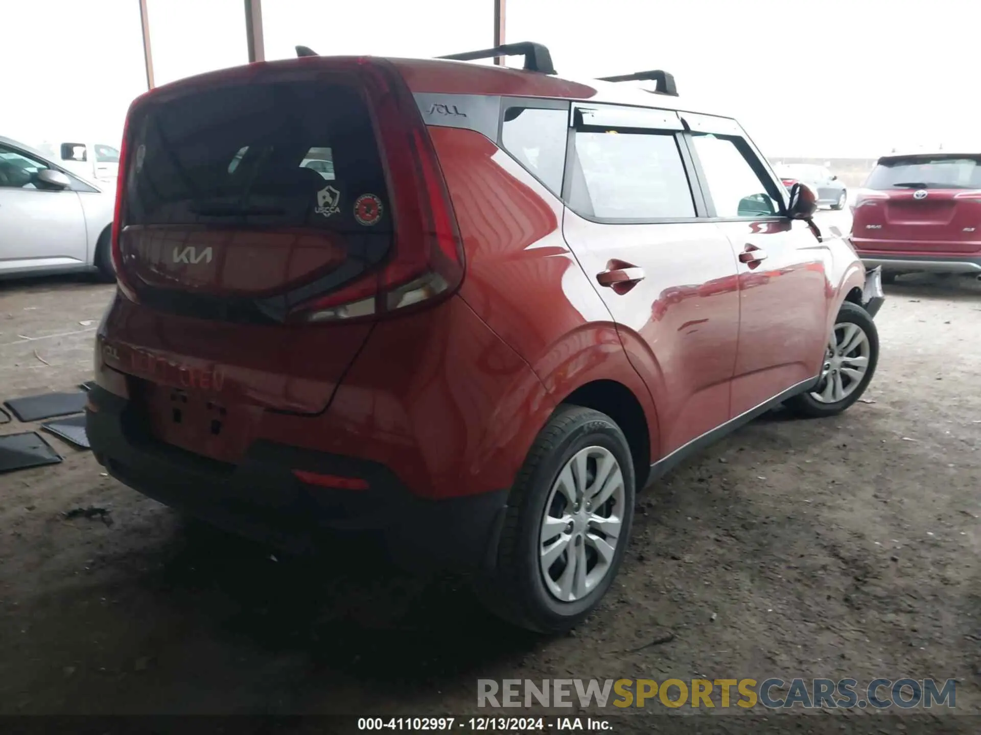 4 Photograph of a damaged car KNDJ23AU8N7814705 KIA SOUL 2022
