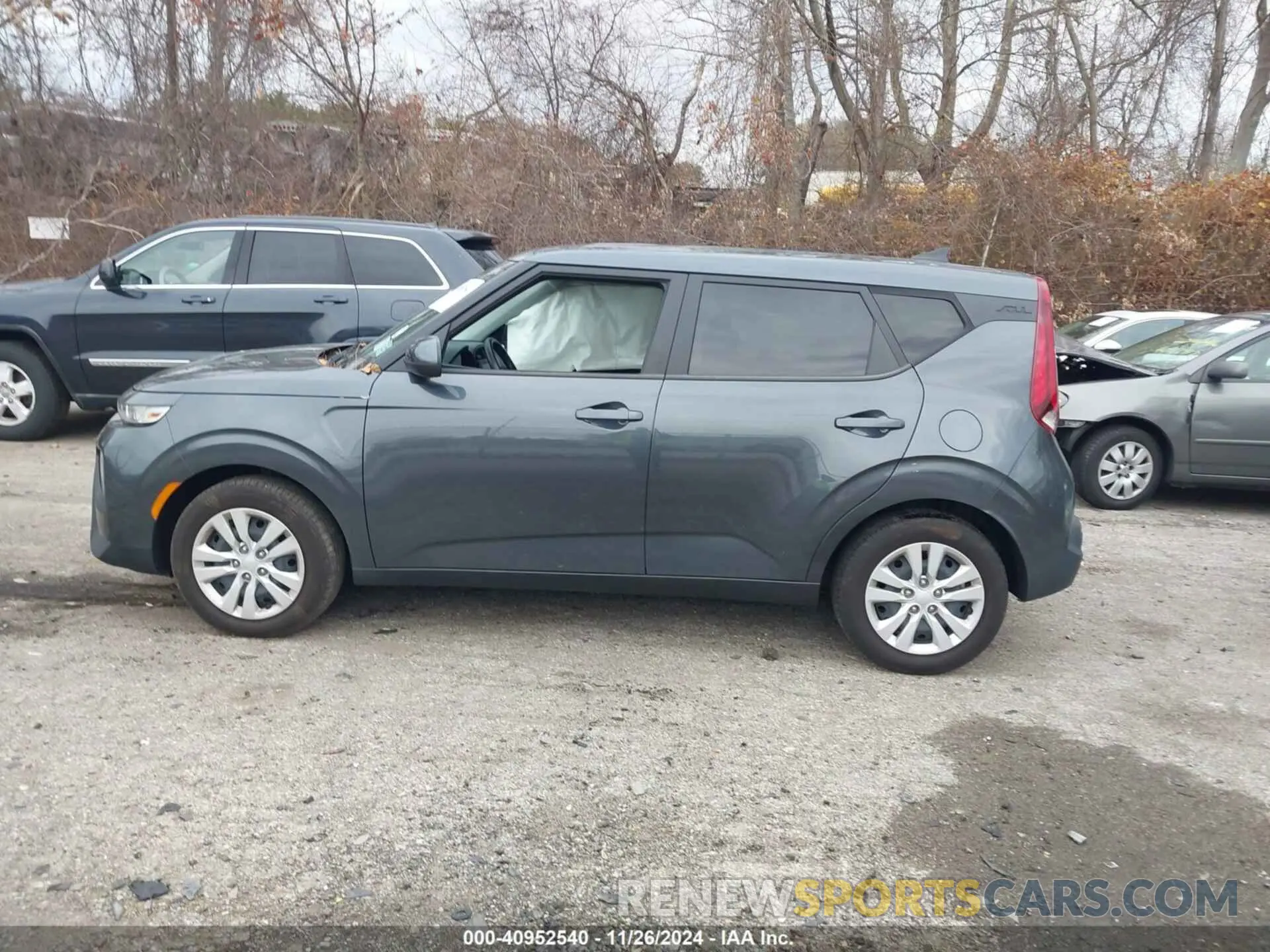 14 Photograph of a damaged car KNDJ23AU8N7820990 KIA SOUL 2022