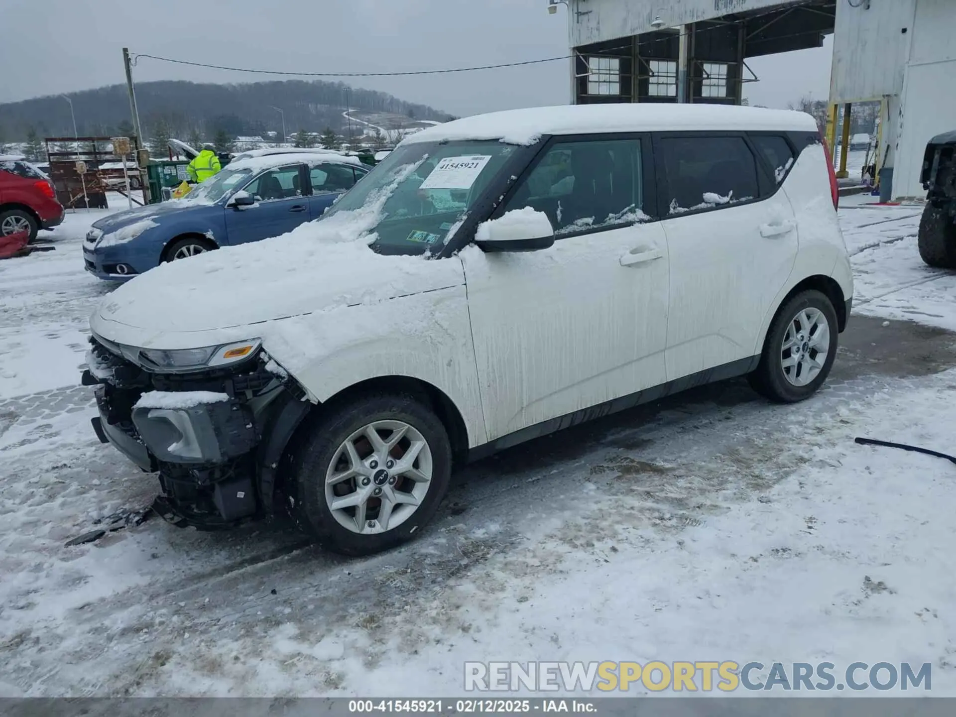 2 Photograph of a damaged car KNDJ23AU8N7835764 KIA SOUL 2022