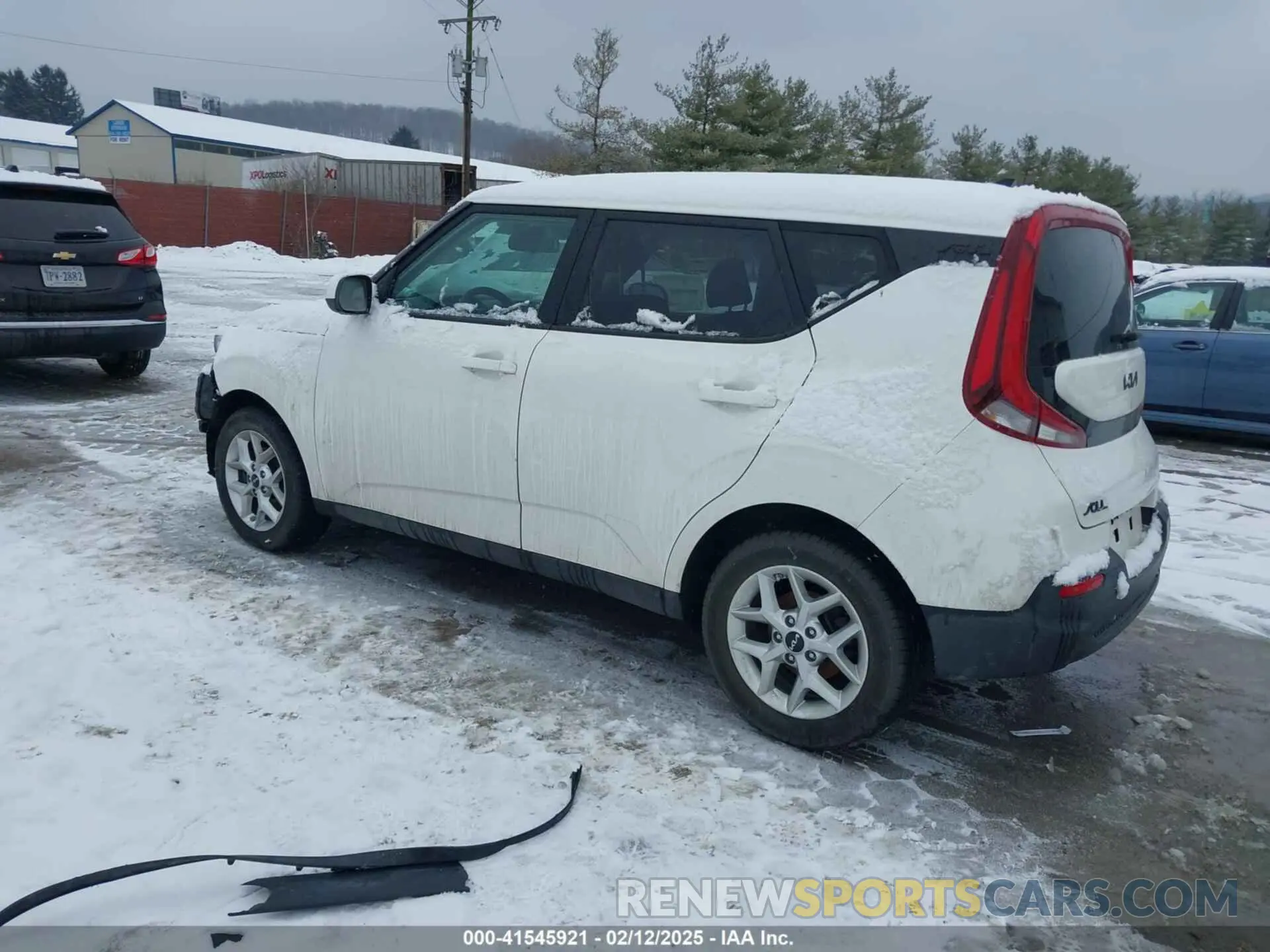 3 Photograph of a damaged car KNDJ23AU8N7835764 KIA SOUL 2022