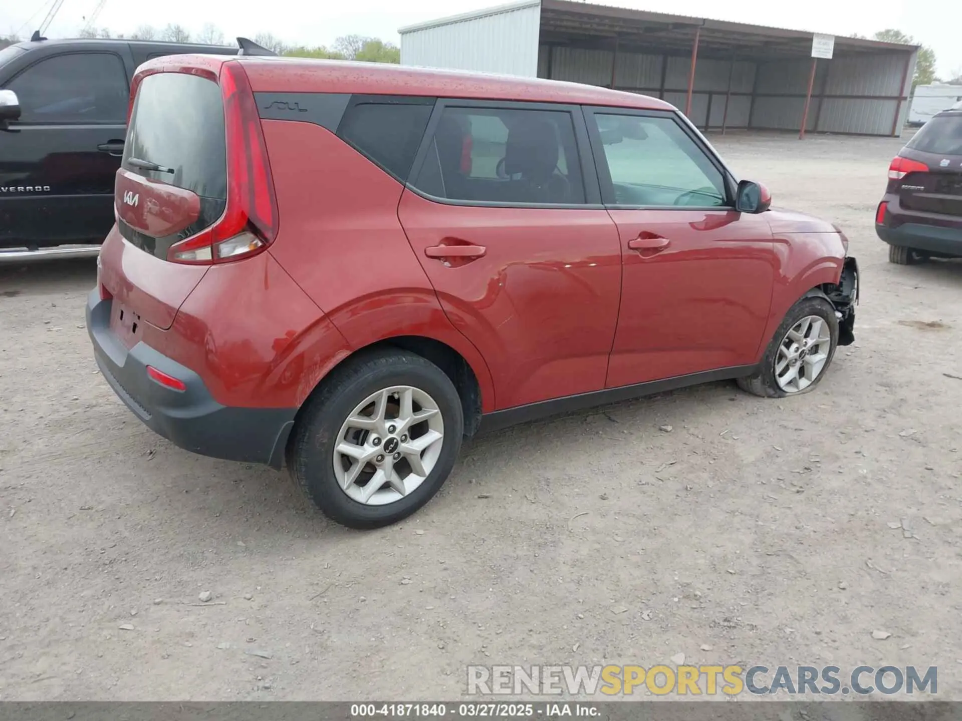 4 Photograph of a damaged car KNDJ23AU8N7836980 KIA SOUL 2022