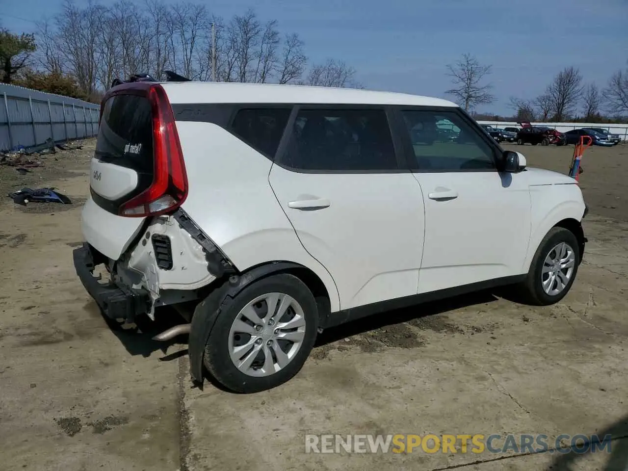 3 Photograph of a damaged car KNDJ23AU9N7168123 KIA SOUL 2022