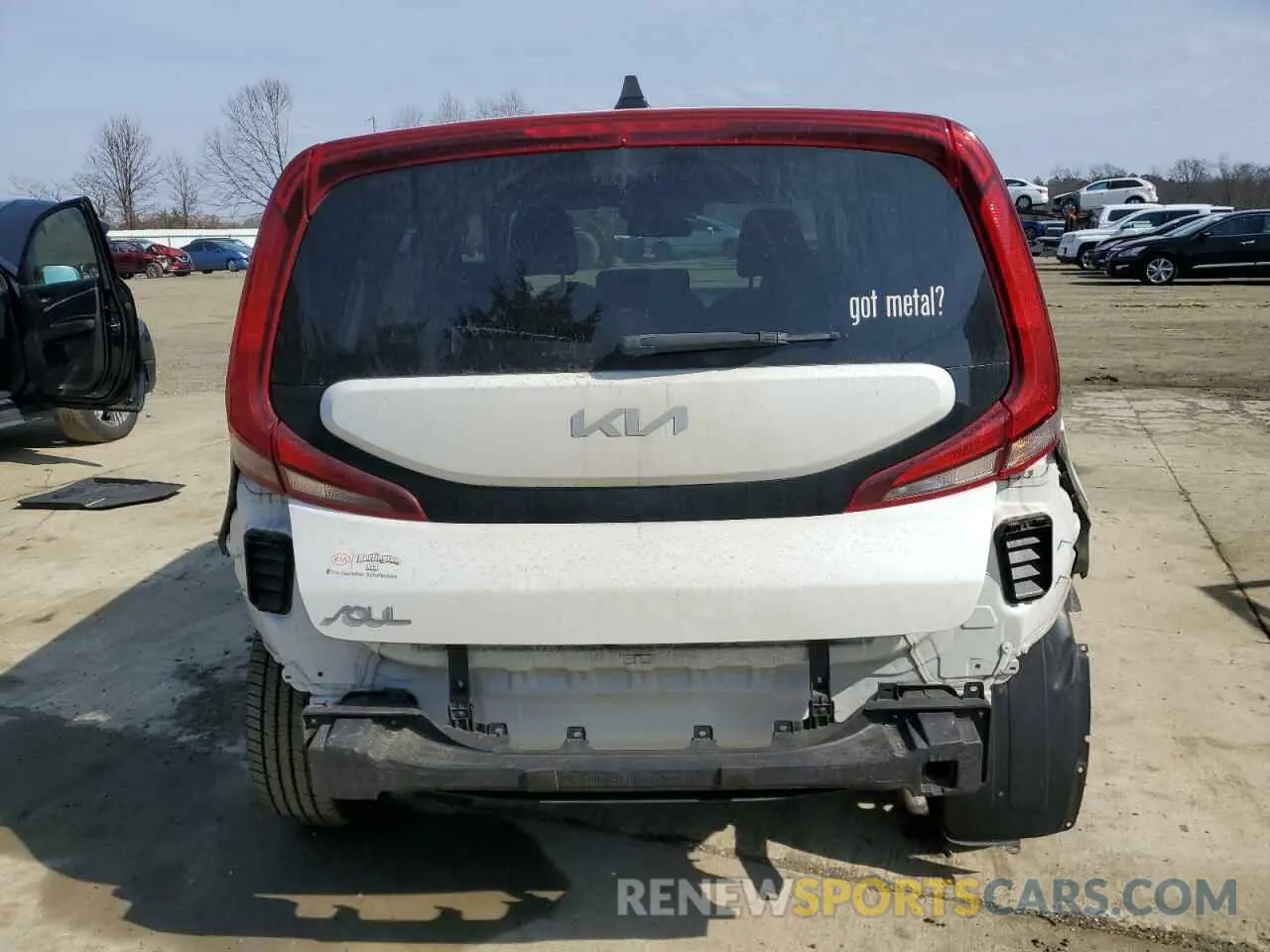 6 Photograph of a damaged car KNDJ23AU9N7168123 KIA SOUL 2022
