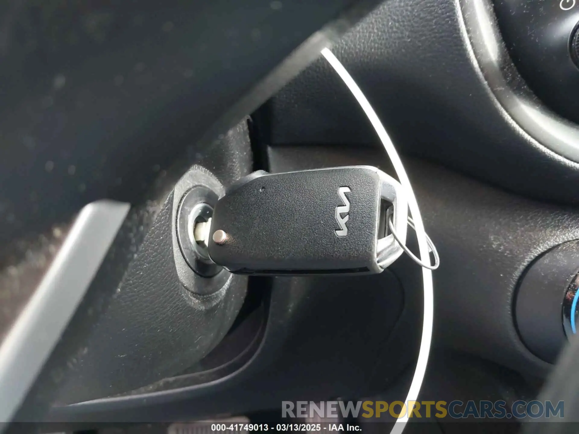 11 Photograph of a damaged car KNDJ23AU9N7183964 KIA SOUL 2022