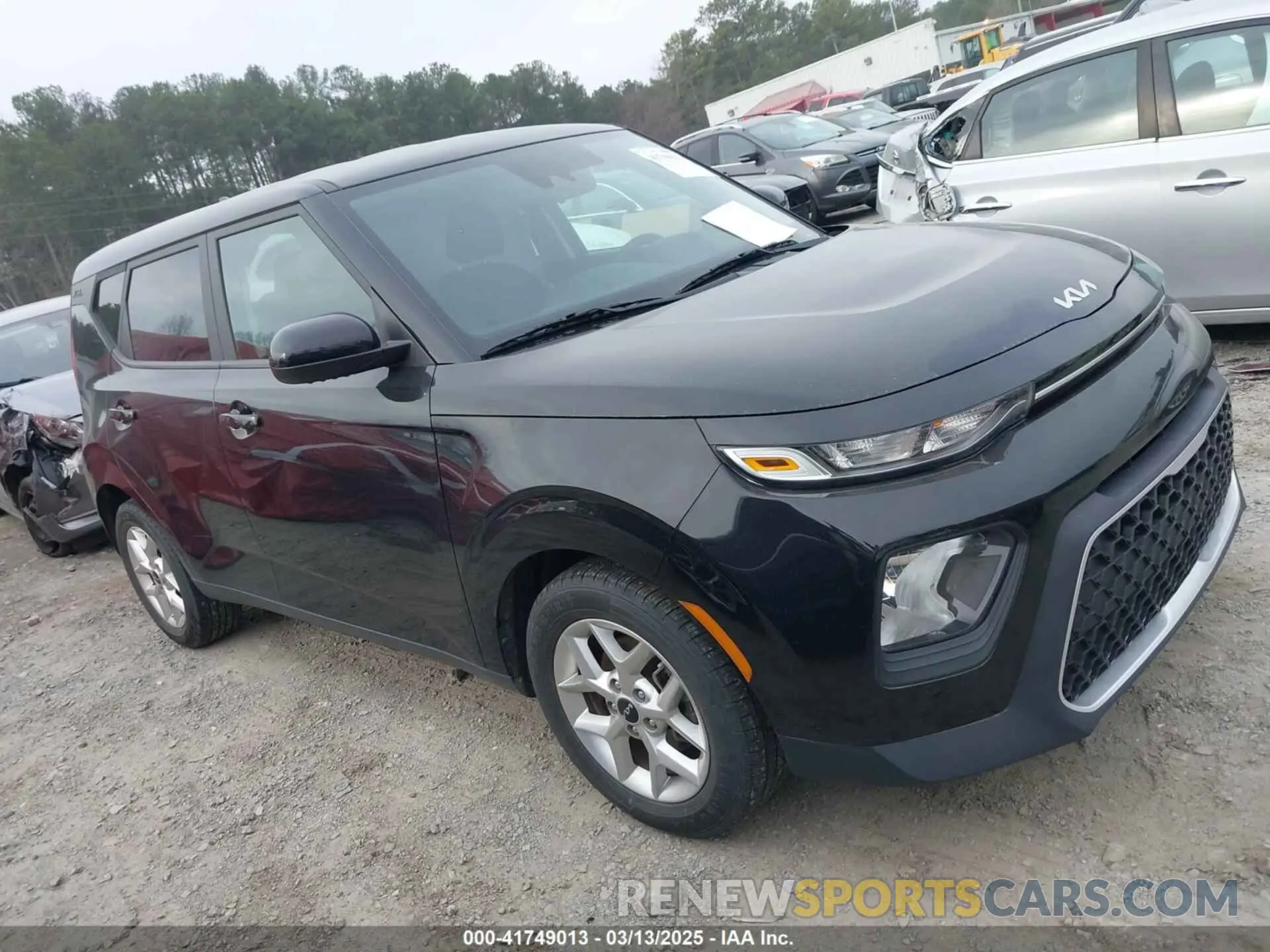 13 Photograph of a damaged car KNDJ23AU9N7183964 KIA SOUL 2022