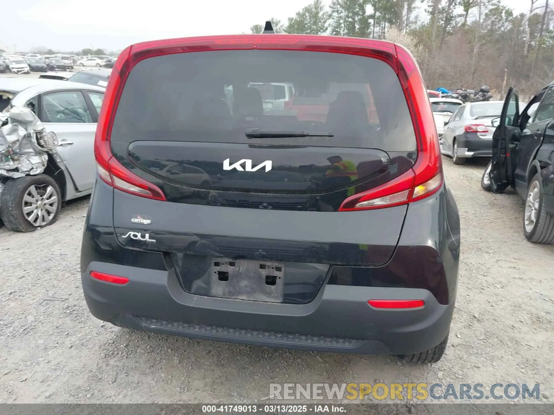 16 Photograph of a damaged car KNDJ23AU9N7183964 KIA SOUL 2022