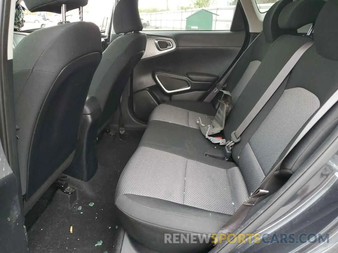 10 Photograph of a damaged car KNDJ23AU9N7822084 KIA SOUL 2022