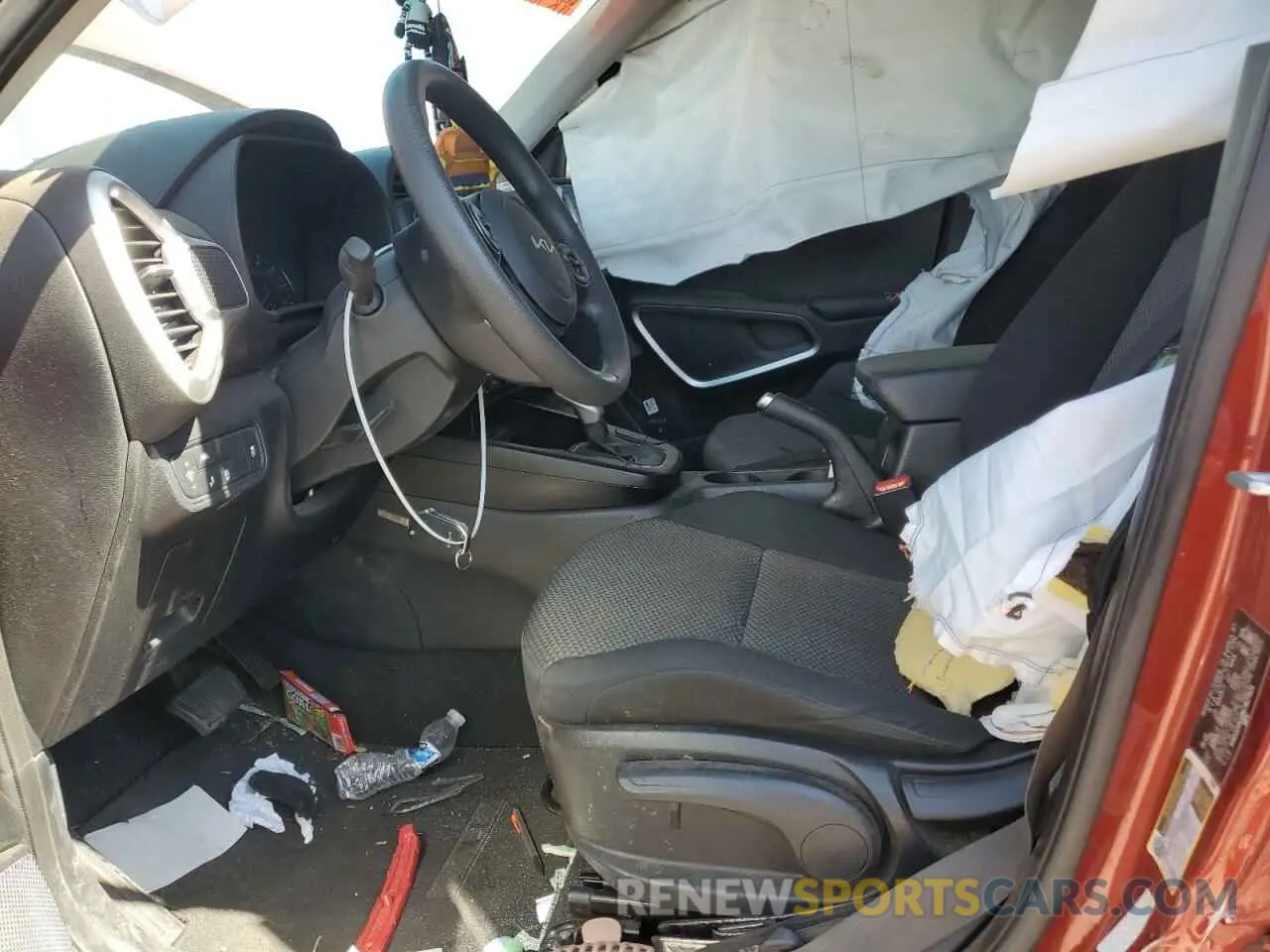 7 Photograph of a damaged car KNDJ23AU9N7827821 KIA SOUL 2022