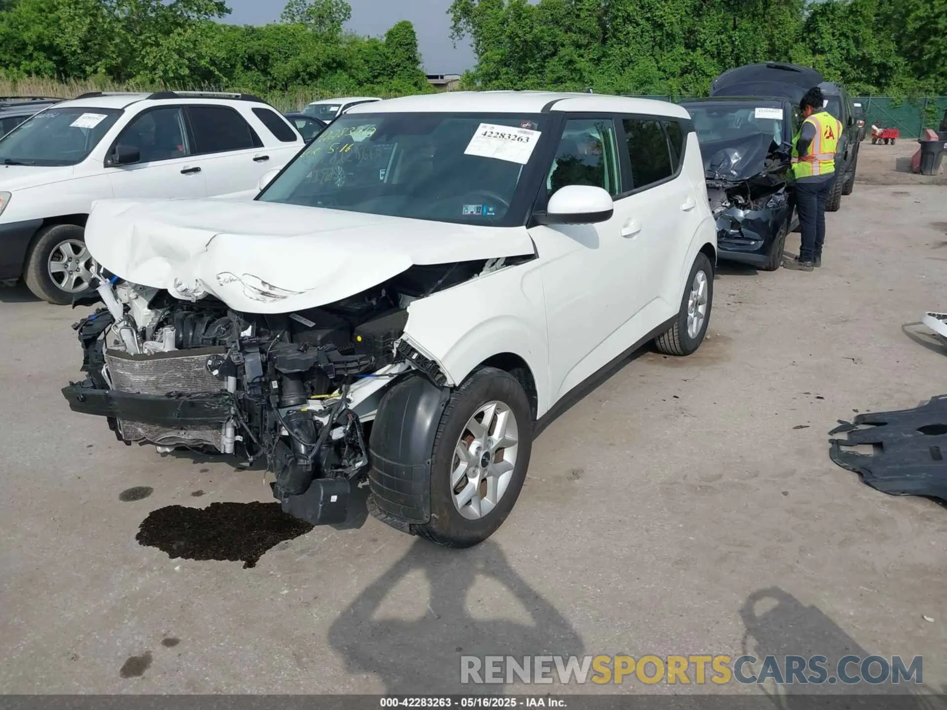 2 Photograph of a damaged car KNDJ23AU9N7829732 KIA SOUL 2022