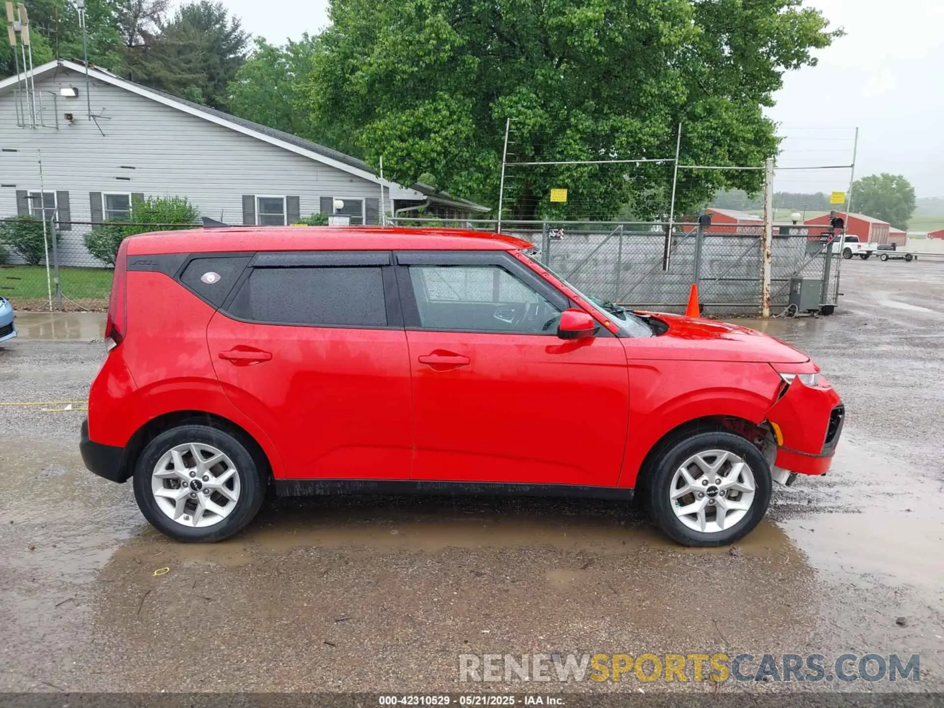14 Photograph of a damaged car KNDJ23AUXN7180992 KIA SOUL 2022