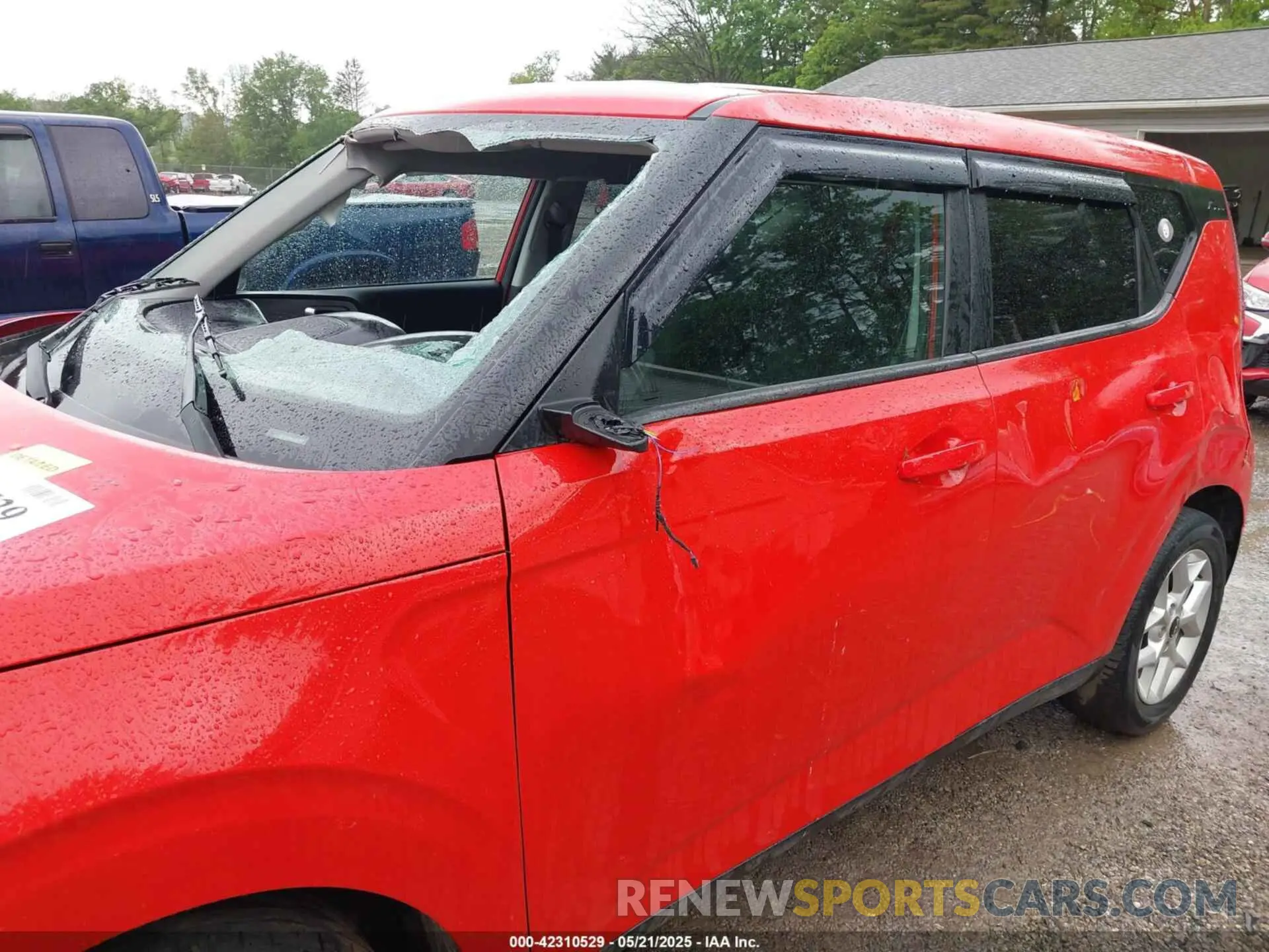 19 Photograph of a damaged car KNDJ23AUXN7180992 KIA SOUL 2022