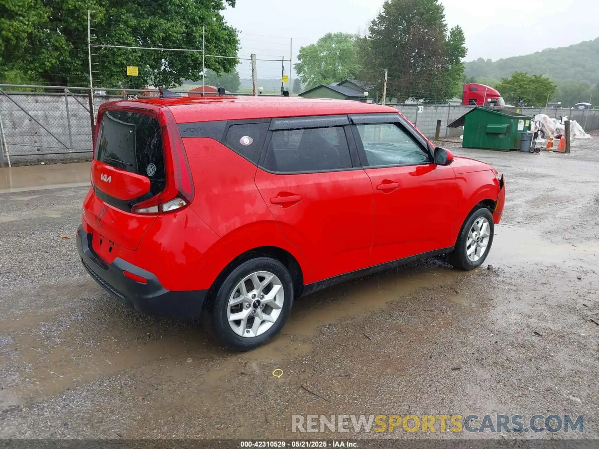 4 Photograph of a damaged car KNDJ23AUXN7180992 KIA SOUL 2022