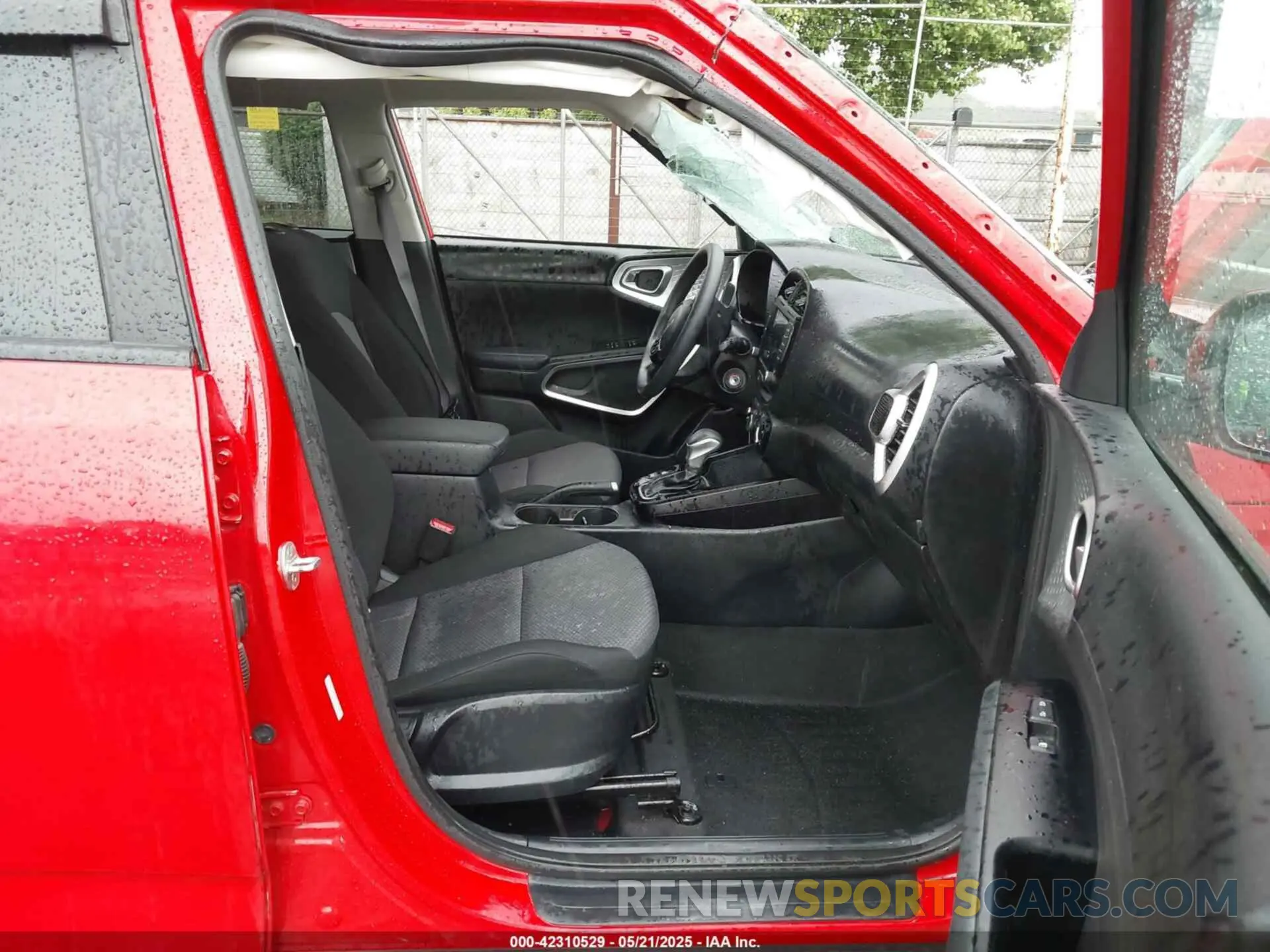 5 Photograph of a damaged car KNDJ23AUXN7180992 KIA SOUL 2022