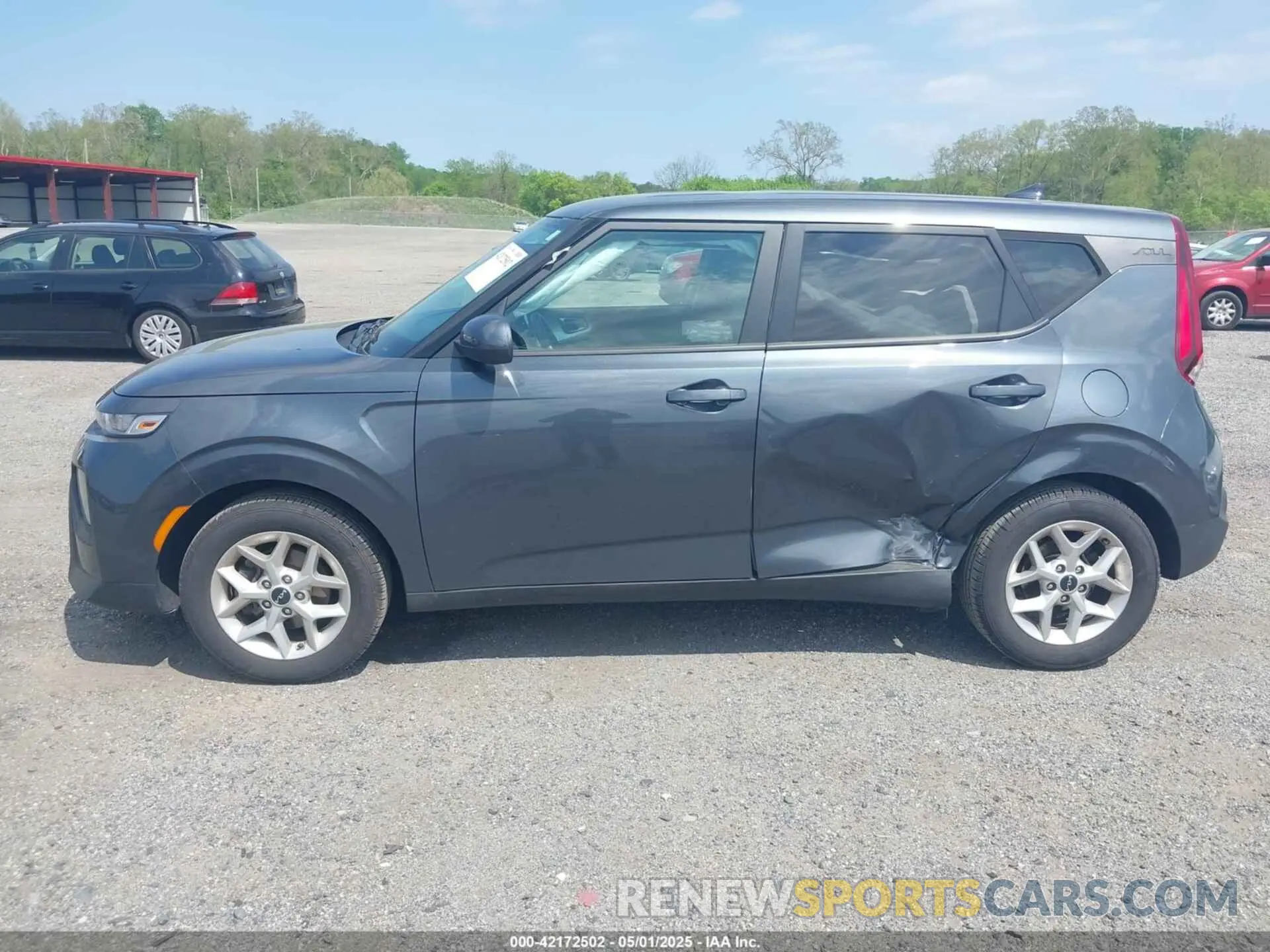 14 Photograph of a damaged car KNDJ23AUXN7836074 KIA SOUL 2022