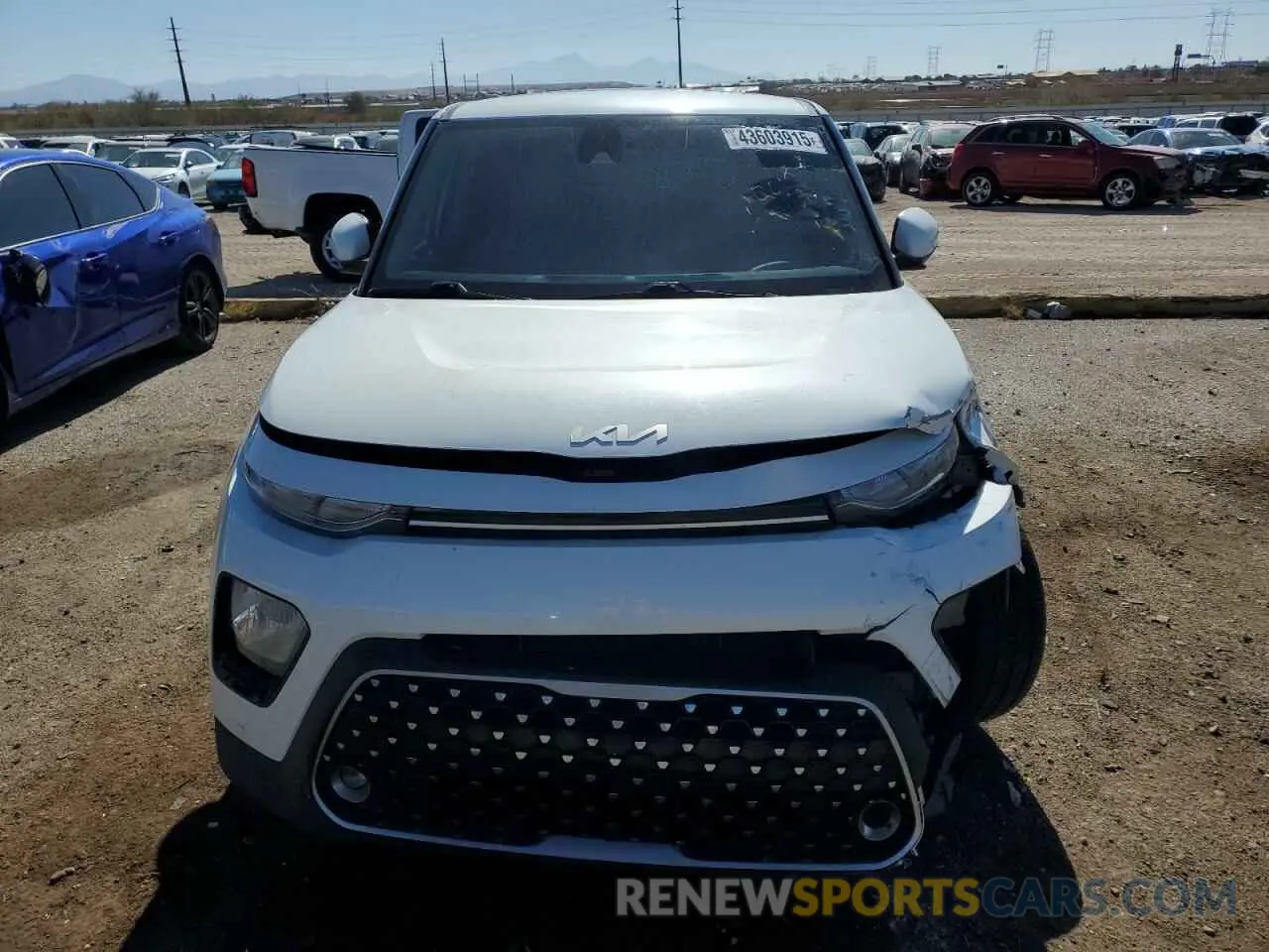 5 Photograph of a damaged car KNDJ33AU0N7822911 KIA SOUL 2022