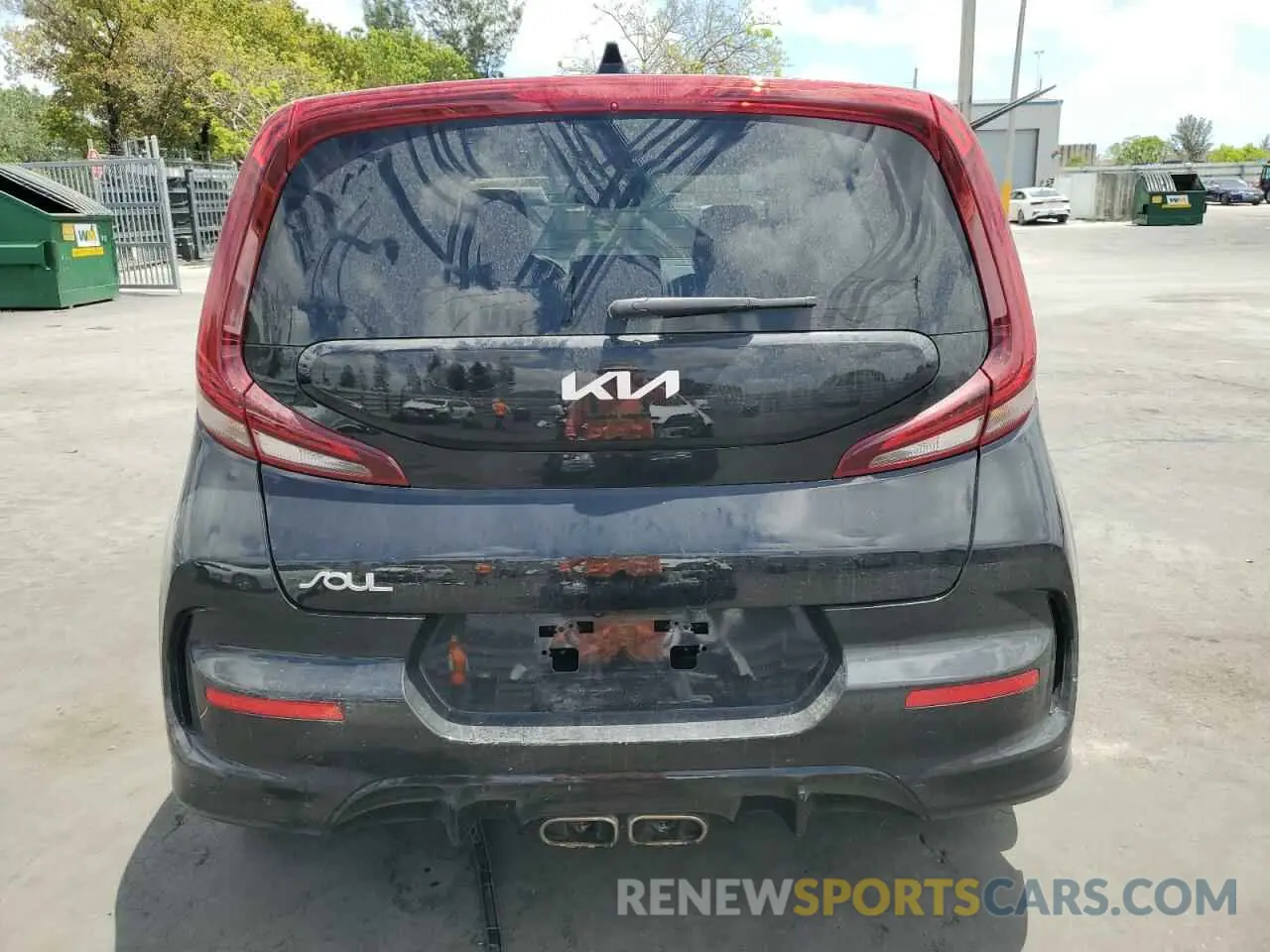 6 Photograph of a damaged car KNDJ53AF1N7167170 KIA SOUL 2022