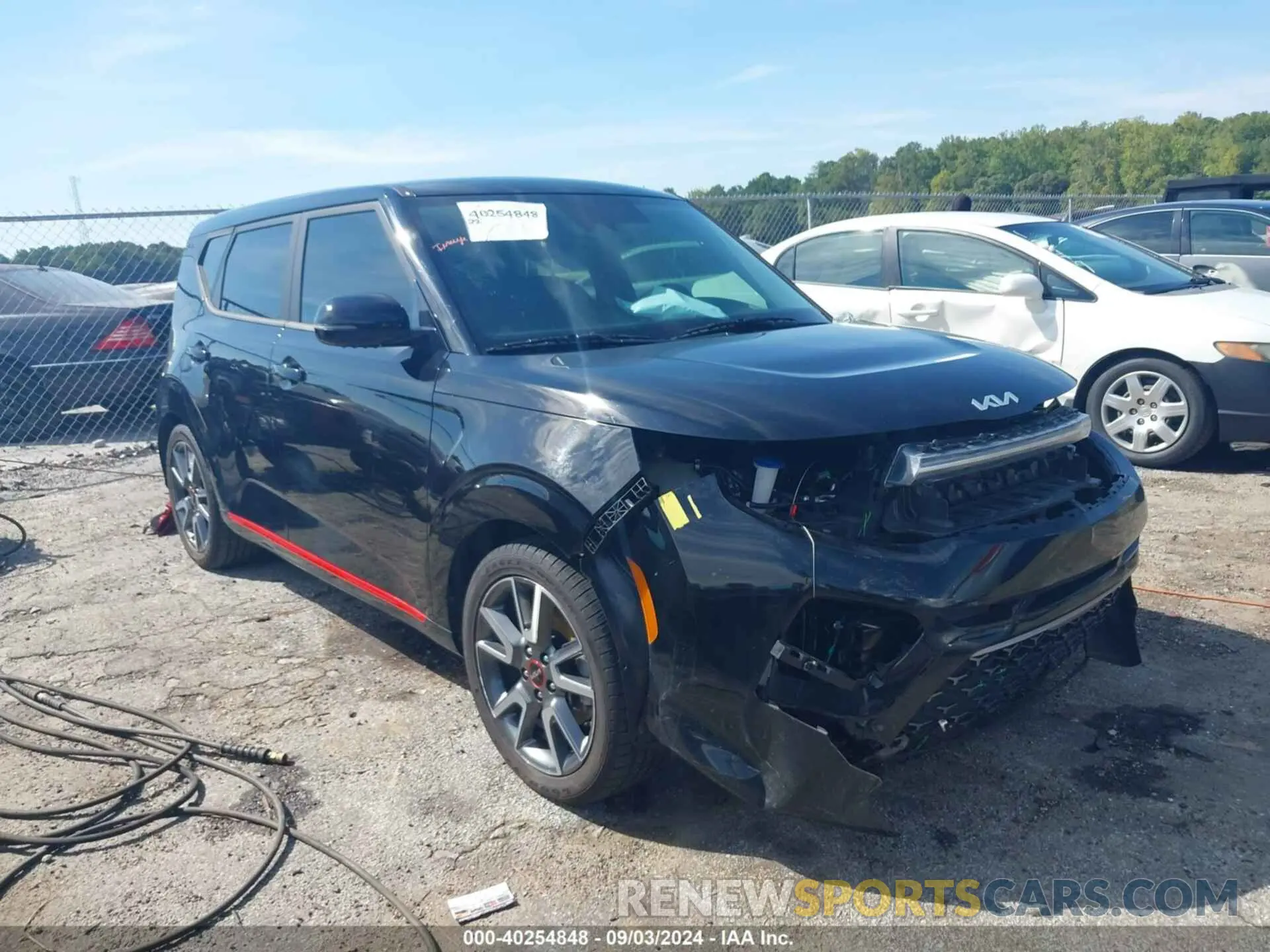 1 Photograph of a damaged car KNDJ53AF9N7170320 KIA SOUL 2022