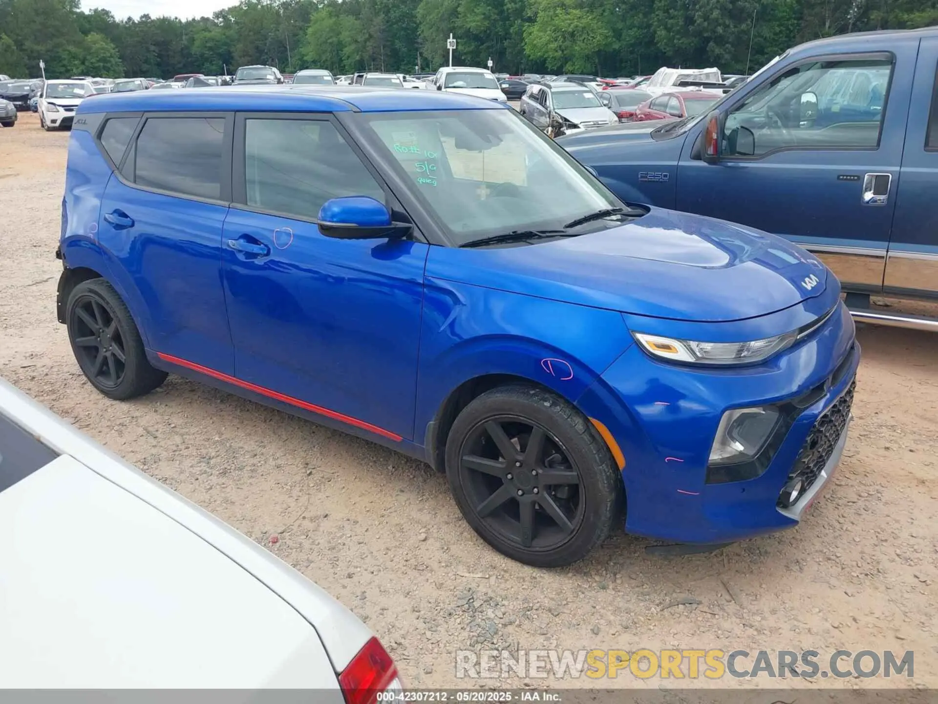 1 Photograph of a damaged car KNDJ63AU8N7818208 KIA SOUL 2022