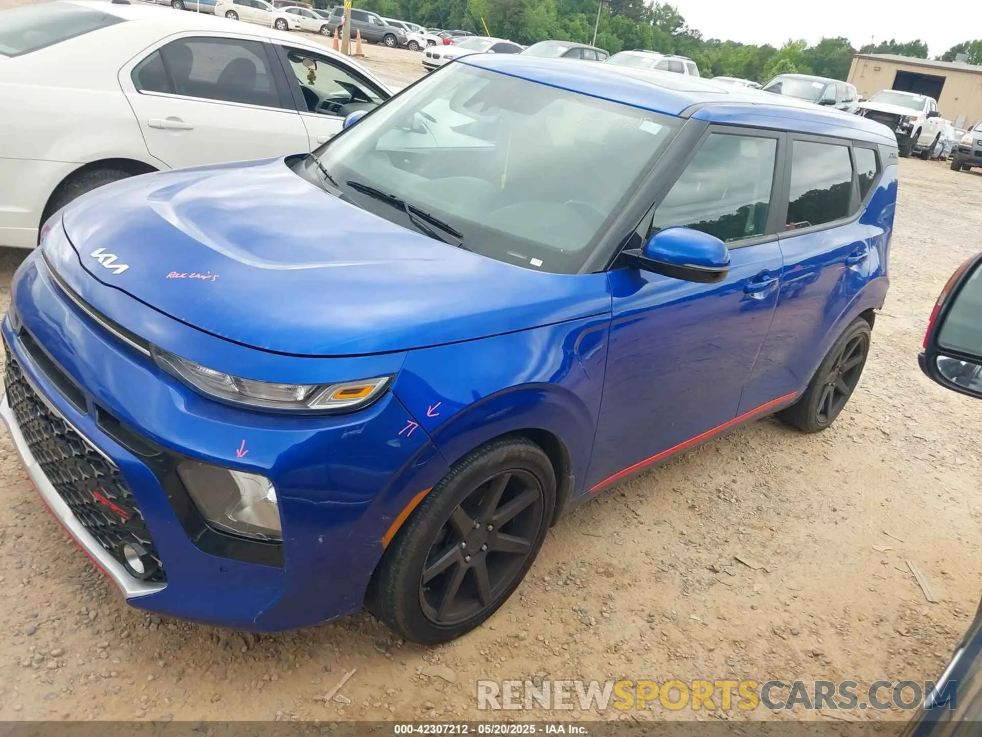 2 Photograph of a damaged car KNDJ63AU8N7818208 KIA SOUL 2022