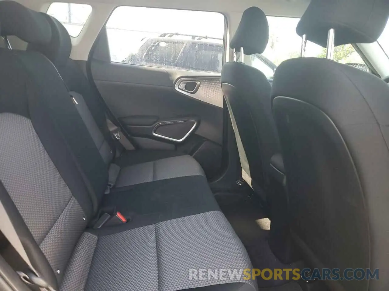 11 Photograph of a damaged car KNDJ23AU0P7201545 KIA SOUL 2023