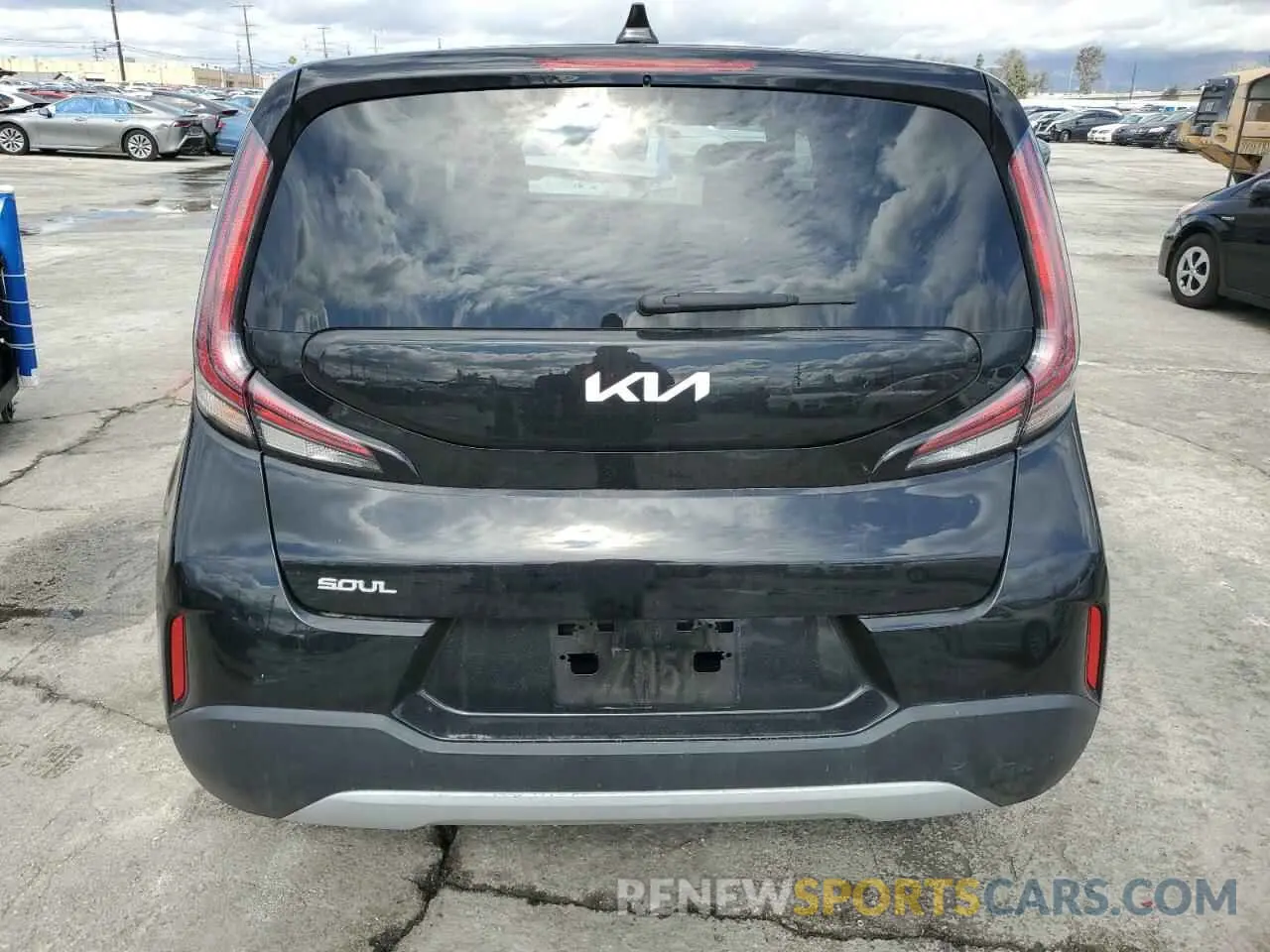 6 Photograph of a damaged car KNDJ23AU0P7848057 KIA SOUL 2023