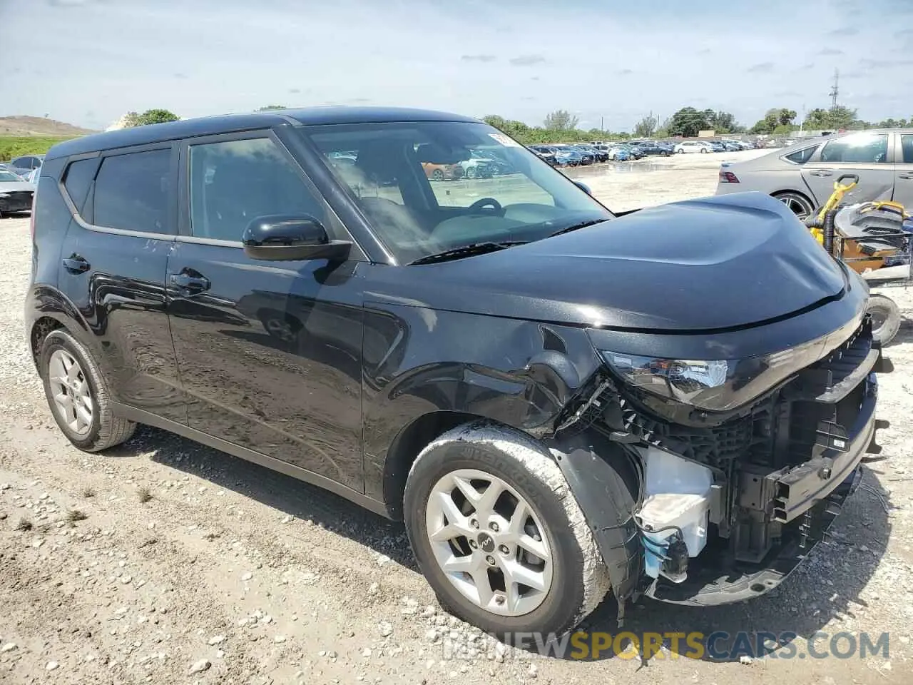 4 Photograph of a damaged car KNDJ23AU0P7849953 KIA SOUL 2023