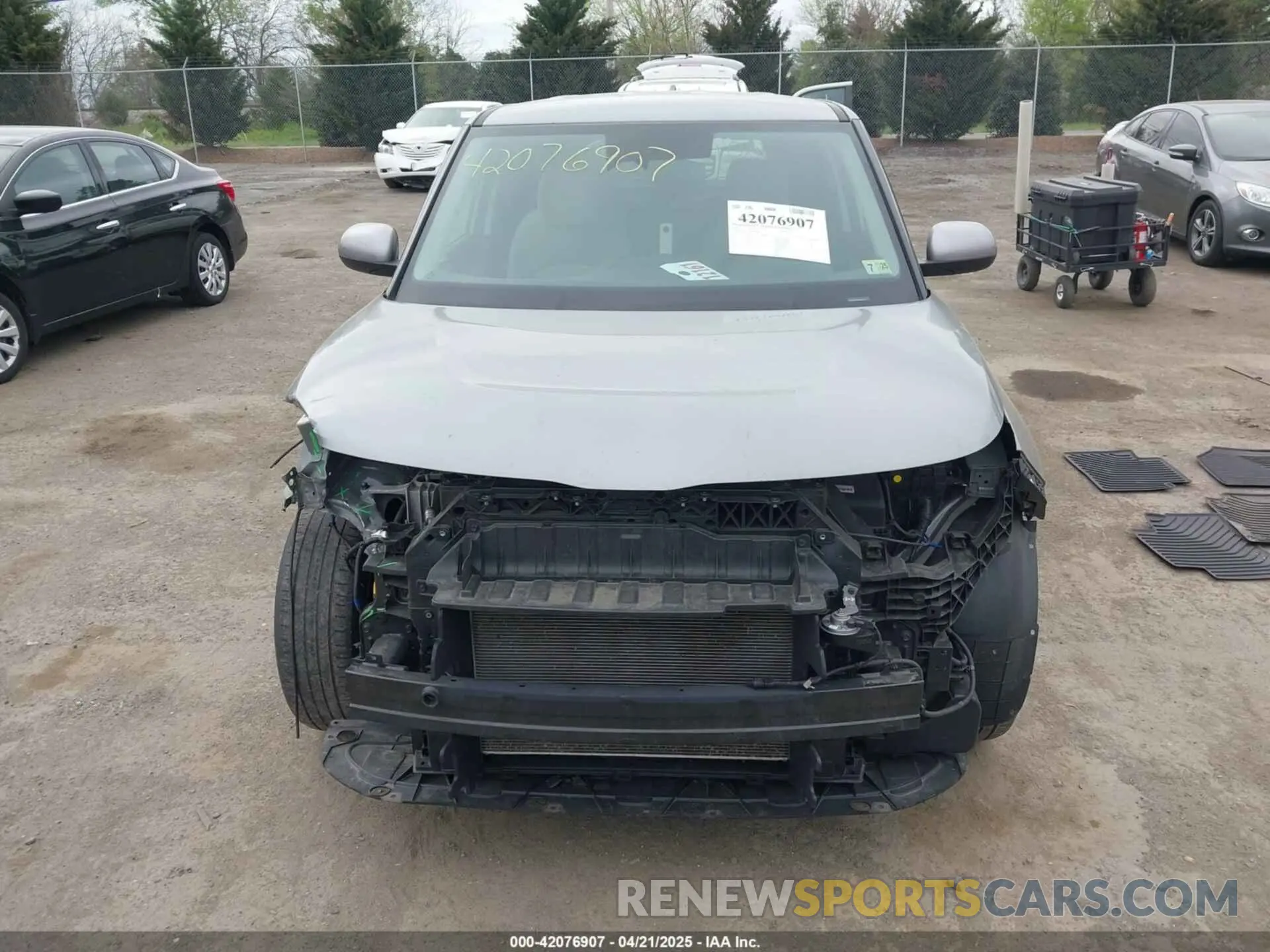 13 Photograph of a damaged car KNDJ23AU0P7862881 KIA SOUL 2023