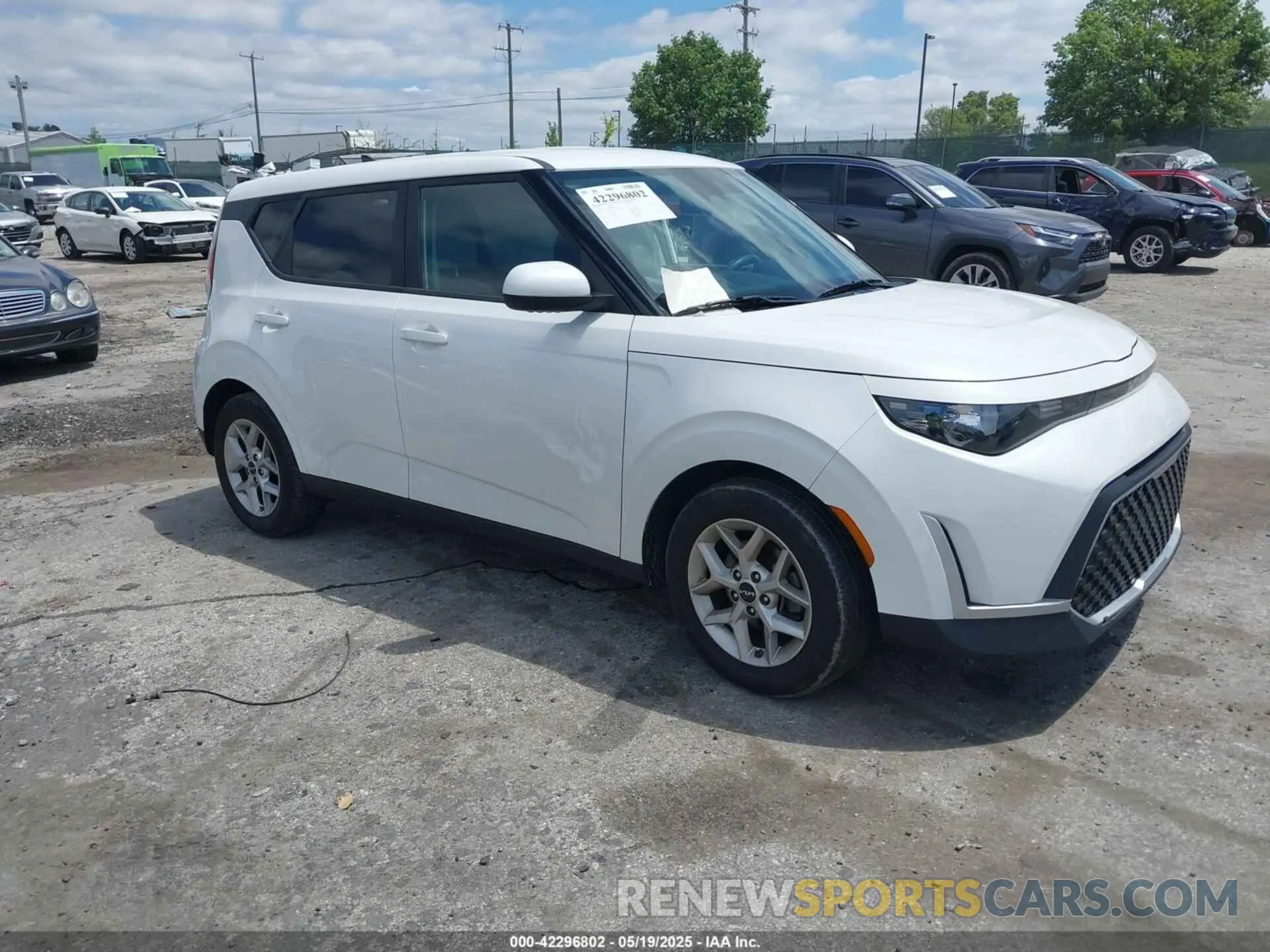 1 Photograph of a damaged car KNDJ23AU0P7864114 KIA SOUL 2023